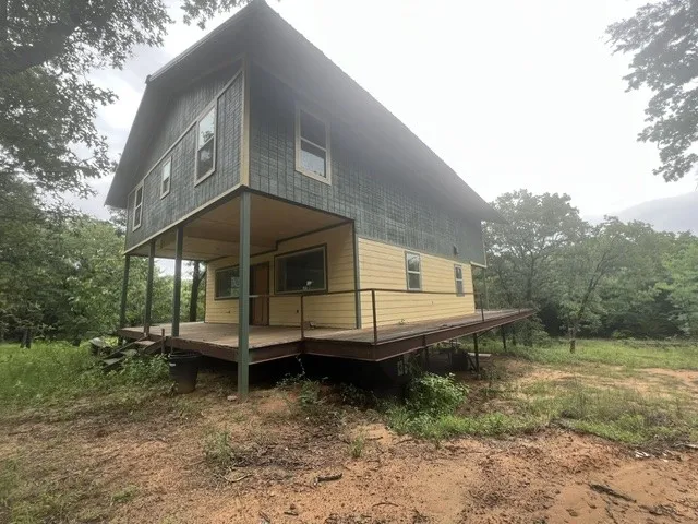Single Family Residence For Sale in Cooke County , 924 The Oil Road, Gainesville, Texas 76240, 3 Bedrooms, 3 Bathrooms, Garage spaces, 2,112 Sqft, built in 2021, Price $325,000, mls#21278674, Real Estate Agent in Gainesville, Homes For Sale in Cooke county, Homes For Sale in Gainesville, Realtor in Gainesville Texas, Real Estate Brokerage Independent Realty Texas, Luminita Cordes Realtor