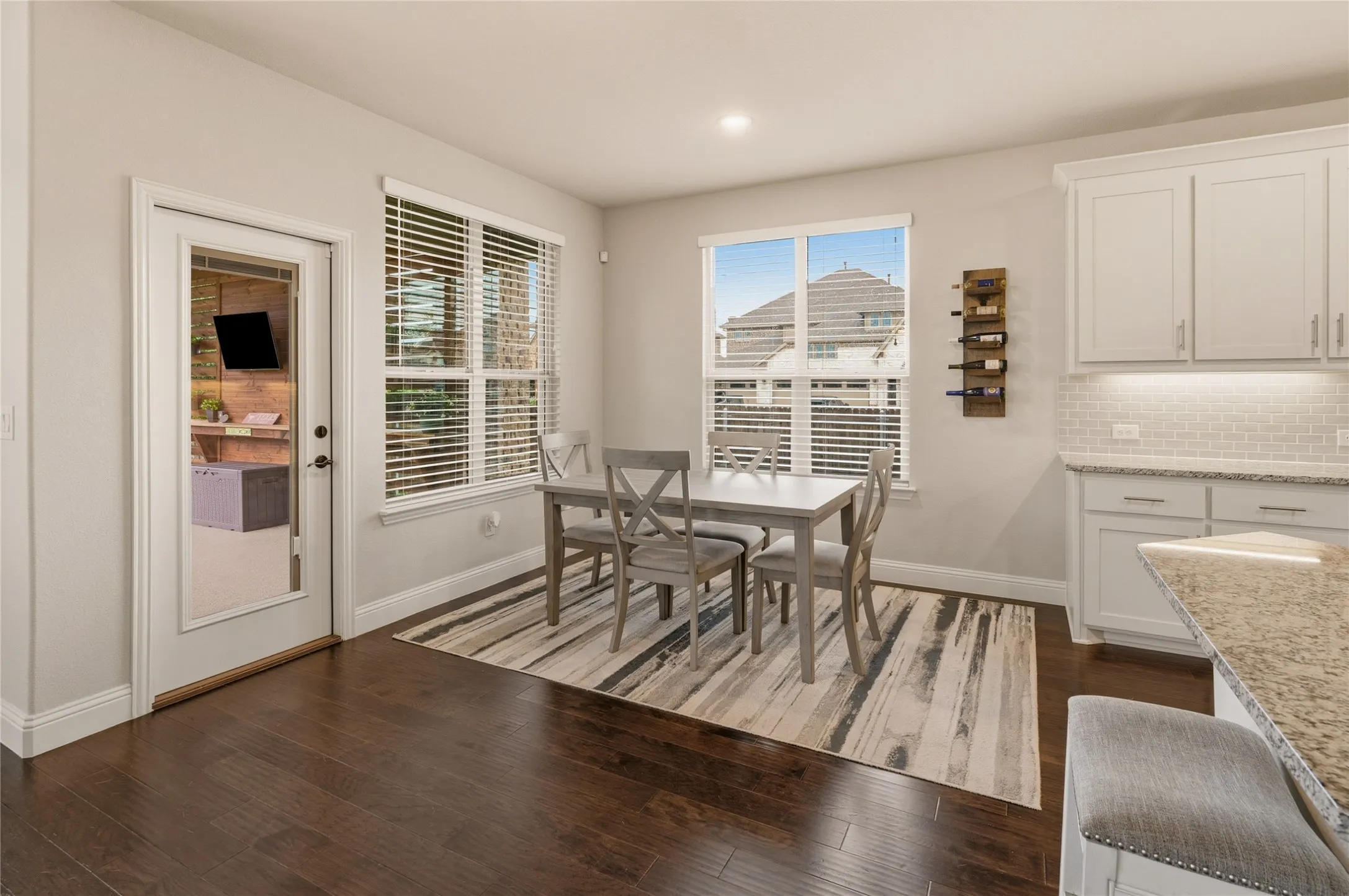 Single Family Residence For Sale in Collin County , 2104 Vista Ridge Road, Melissa, Texas 75454, 5 Bedroom, 4 Bathroom, 3 Garage spaces, 3,302 Sqft, built in 2022, mls#21278415, Real Estate Agent in Melissa, Homes For Sale in Collin county, Homes For Sale in Melissa, Realtor in Melissa Texas, Real Estate Brokerage Independent Realty Texas, Luminita Cordes Realtor
