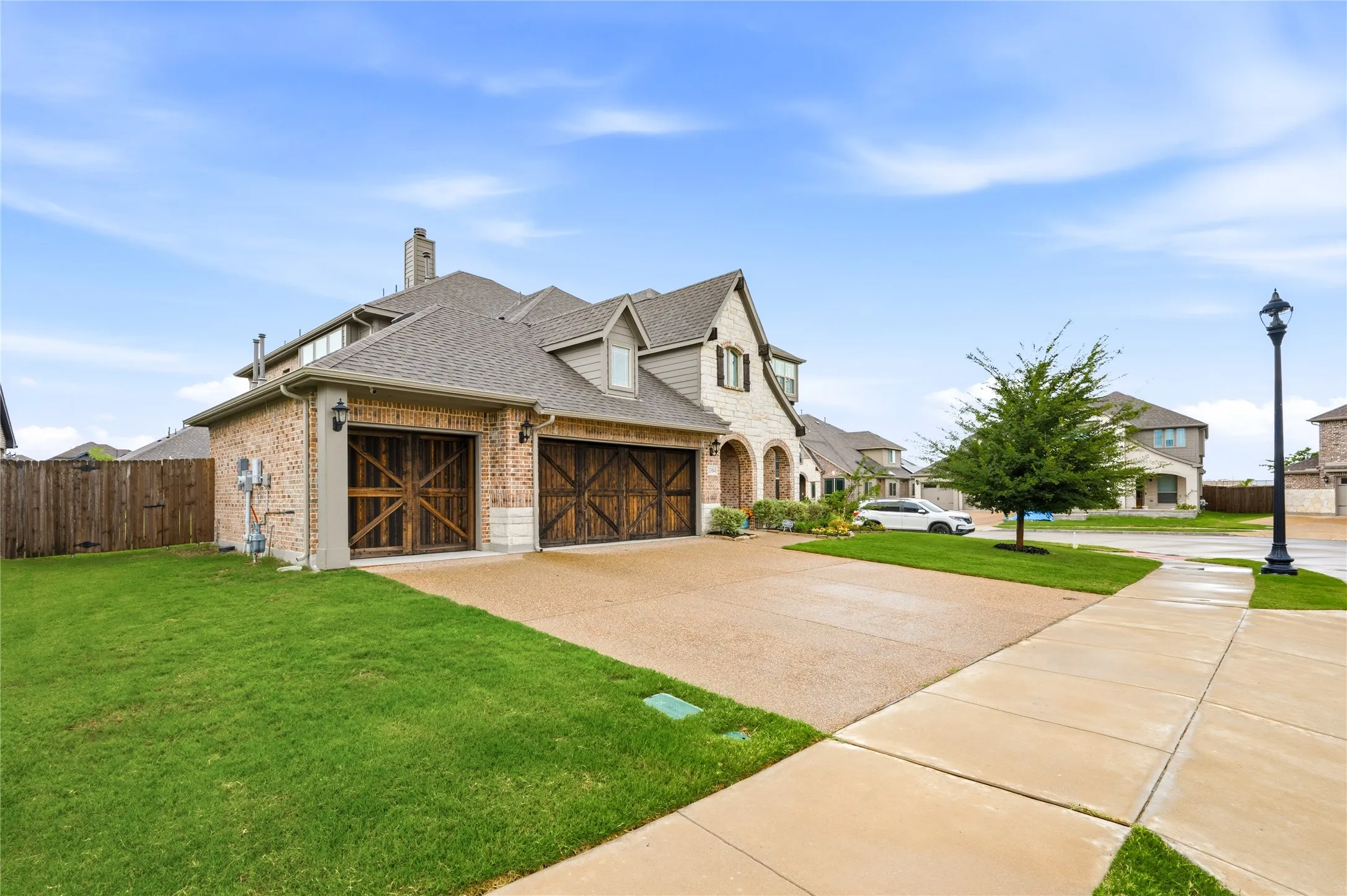 Single Family Residence For Sale in Collin County , 2104 Vista Ridge Road, Melissa, Texas 75454, 5 Bedroom, 4 Bathroom, 3 Garage spaces, 3,302 Sqft, built in 2022, mls#21278415, Real Estate Agent in Melissa, Homes For Sale in Collin county, Homes For Sale in Melissa, Realtor in Melissa Texas, Real Estate Brokerage Independent Realty Texas, Luminita Cordes Realtor