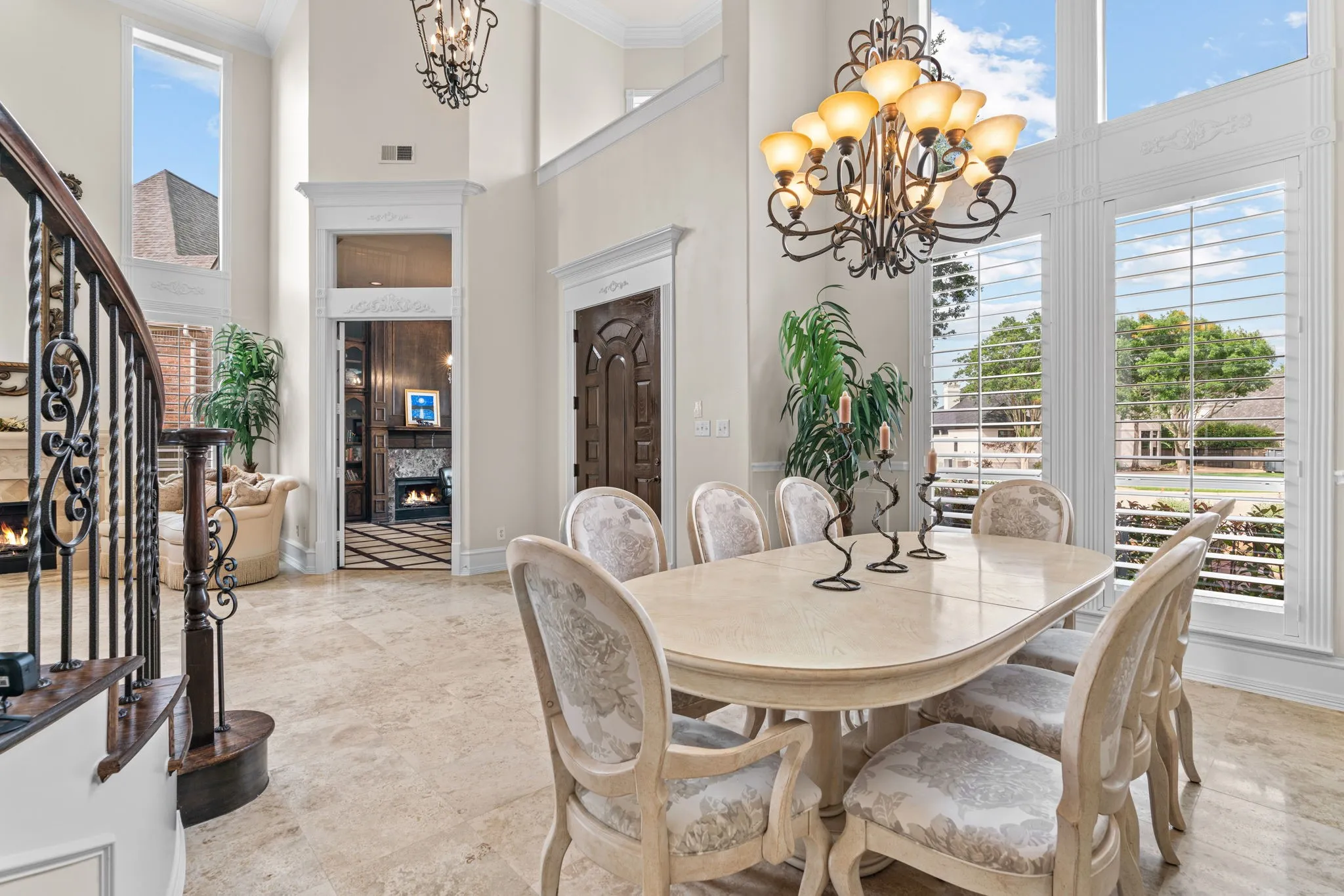 Single Family Residence For Sale in Tarrant County , 1203 Earlston Court, Southlake, Texas 76092, 5 Bedroom, 8 Bathroom, 3 Garage spaces, 6,960 Sqft, built in 1999, mls#21274452, Real Estate Agent in Southlake, Homes For Sale in Tarrant county, Homes For Sale in Southlake, Realtor in Southlake Texas, Real Estate Brokerage Independent Realty Texas, Luminita Cordes Realtor