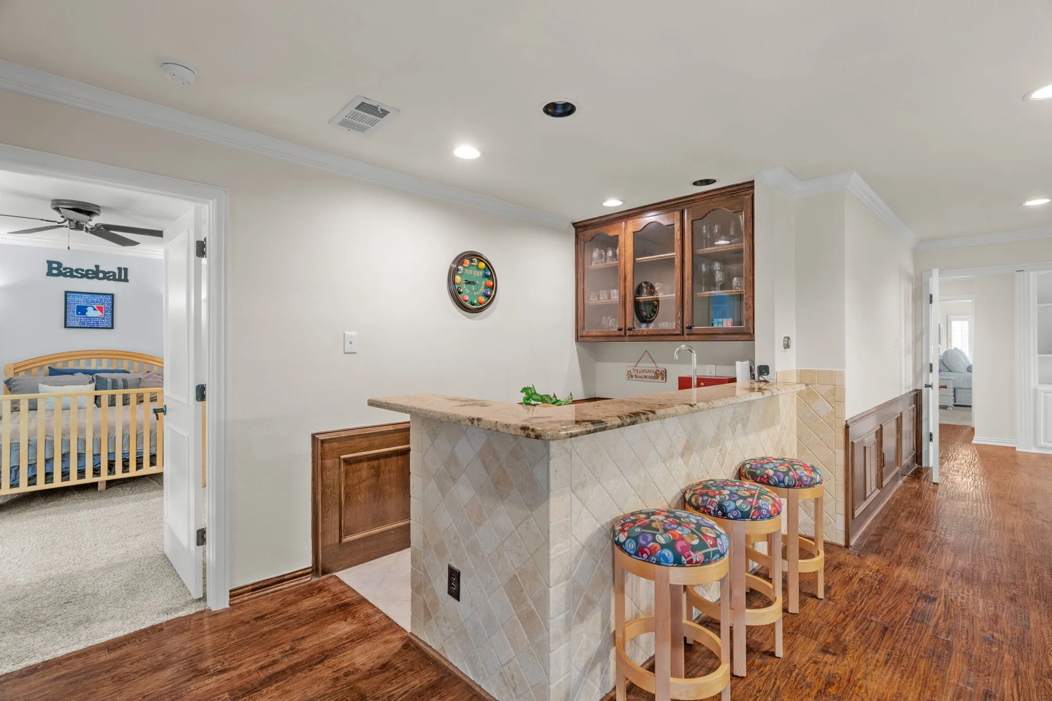 Single Family Residence For Sale in Tarrant County , 1203 Earlston Court, Southlake, Texas 76092, 5 Bedroom, 8 Bathroom, 3 Garage spaces, 6,960 Sqft, built in 1999, mls#21274452, Real Estate Agent in Southlake, Homes For Sale in Tarrant county, Homes For Sale in Southlake, Realtor in Southlake Texas, Real Estate Brokerage Independent Realty Texas, Luminita Cordes Realtor
