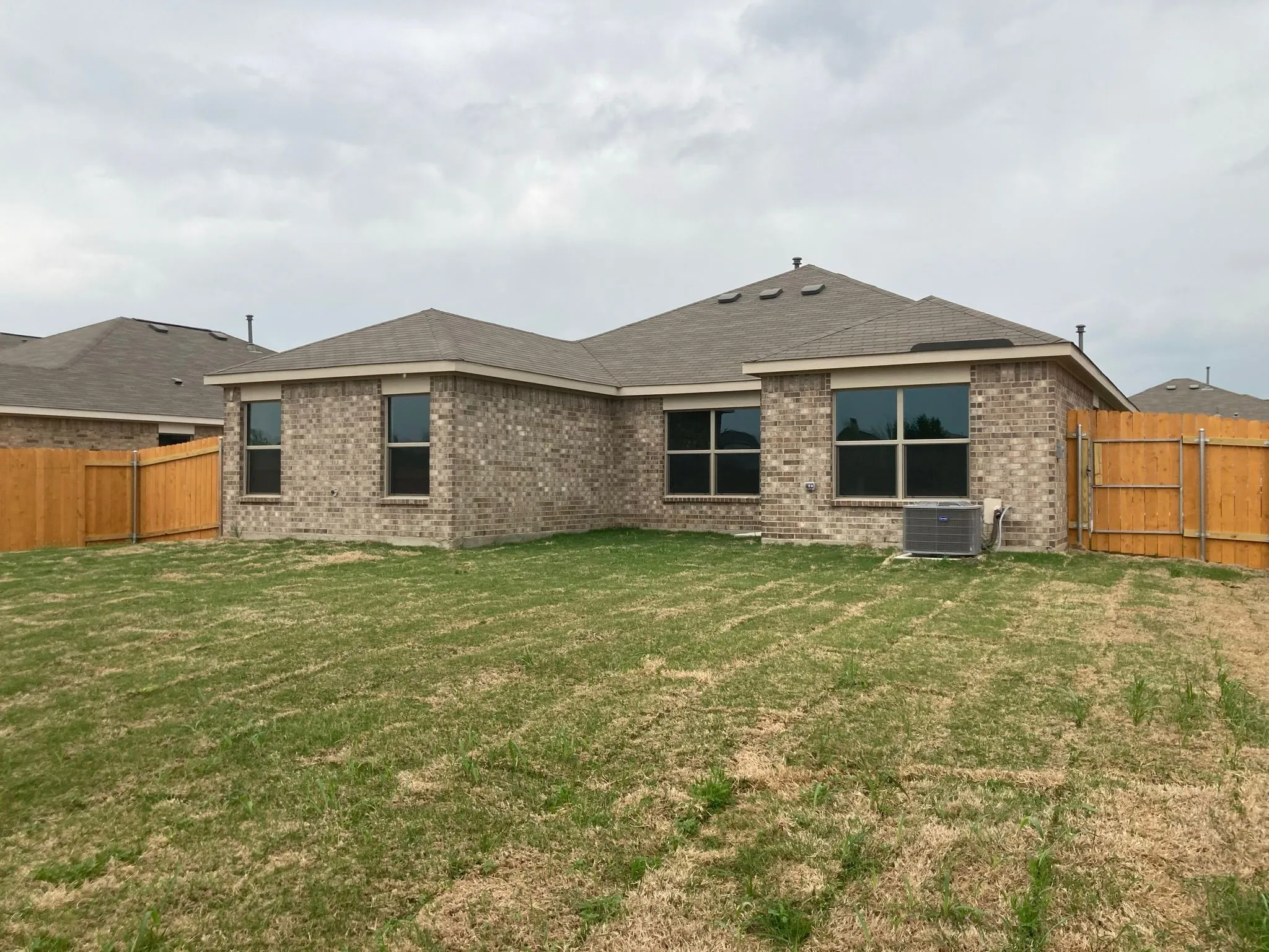 Single Family Residence For Rent in Kaufman County , 3007 Boran Drive, Forney, Texas 75126, 3 Bedrooms, 2 Bathrooms, 2 Garage spaces, 1,650 Sqft, built in 2022, Price $2,200, mls#21278738, Real Estate Agent in Forney, Homes For Rent in Kaufman county, Homes For Rent in Forney, Realtor in Forney Texas, Real Estate Brokerage Independent Realty Texas, Luminita Cordes Realtor