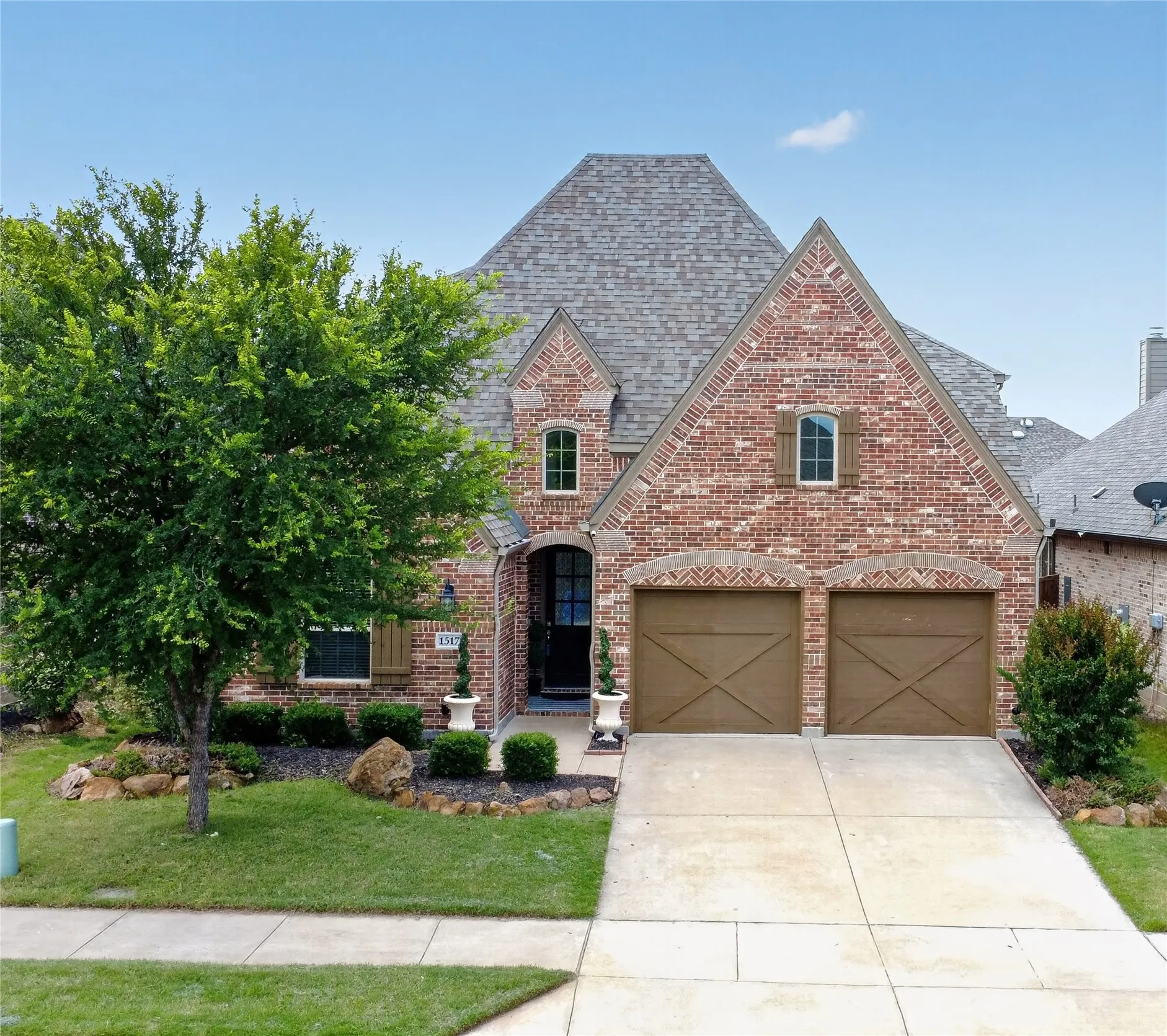 Single Family Residence For Sale in Collin County , 1517 Snowdrop Drive, Celina, Texas 75078, 4 Bedroom, 3 Bathroom, 2 Garage spaces, 3,017 Sqft, built in 2018, mls#21259749, Real Estate Agent in Celina, Homes For Sale in Collin county, Homes For Sale in Celina, Realtor in Celina Texas, Real Estate Brokerage Independent Realty Texas, Luminita Cordes Realtor