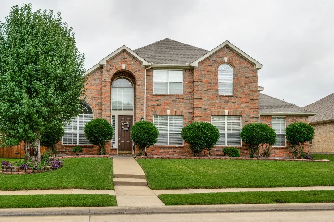 Single Family Residence For Sale in Collin County , 3536 Mason Drive, Plano, Texas 75025, 5 Bedroom, 3 Bathroom, 2 Garage spaces, 3,352 Sqft, built in 1997, mls#21278778, Real Estate Agent in Plano, Homes For Sale in Collin county, Homes For Sale in Plano, Realtor in Plano Texas, Real Estate Brokerage Independent Realty Texas, Luminita Cordes Realtor