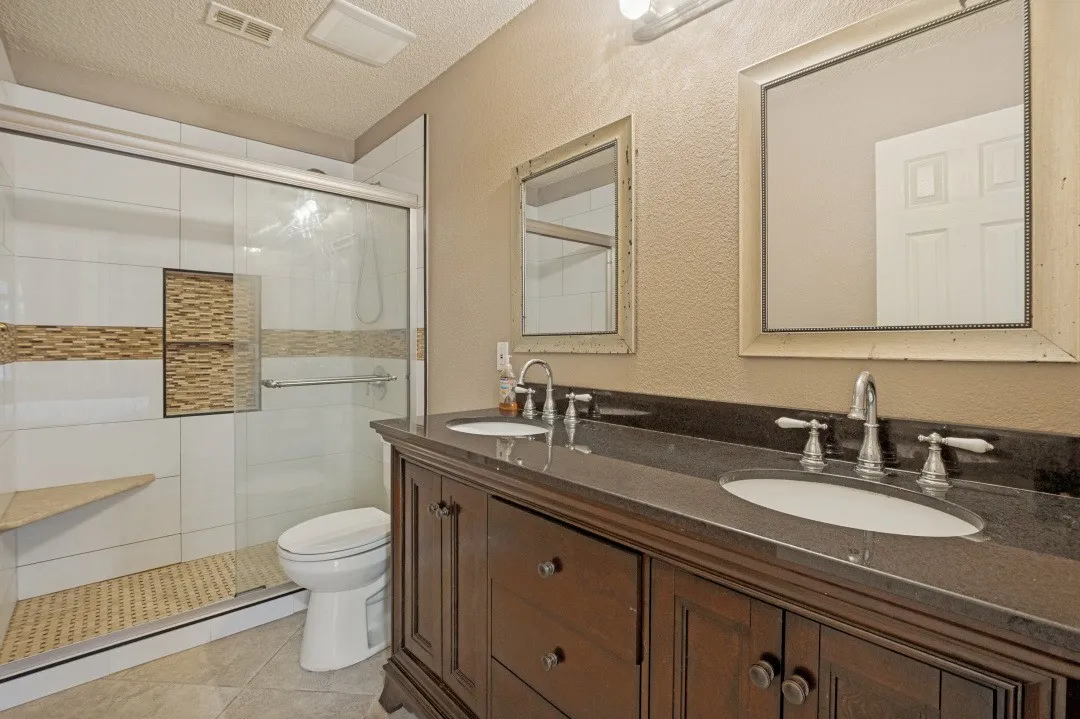 Single Family Residence For Sale in Collin County , 3536 Mason Drive, Plano, Texas 75025, 5 Bedroom, 3 Bathroom, 2 Garage spaces, 3,352 Sqft, built in 1997, mls#21278778, Real Estate Agent in Plano, Homes For Sale in Collin county, Homes For Sale in Plano, Realtor in Plano Texas, Real Estate Brokerage Independent Realty Texas, Luminita Cordes Realtor