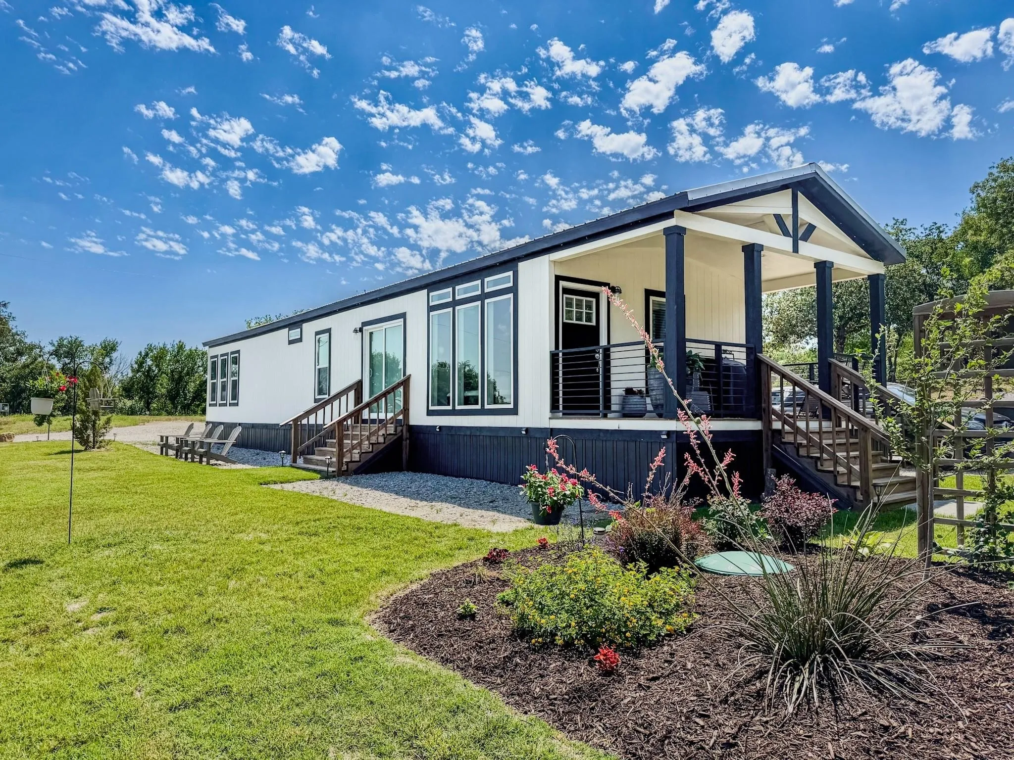 Manufactured Home For Sale in Wise County , 213 Meadow Pond Court, Runaway Bay, Texas 76426, 1 Bedroom, 1 Bathroom, Garage spaces, 1,088 Sqft, built in 2024, mls#21249475, Real Estate Agent in Runaway Bay, Homes For Sale in Wise county, Homes For Sale in Runaway Bay, Realtor in Runaway Bay Texas, Real Estate Brokerage Independent Realty Texas, Luminita Cordes Realtor
