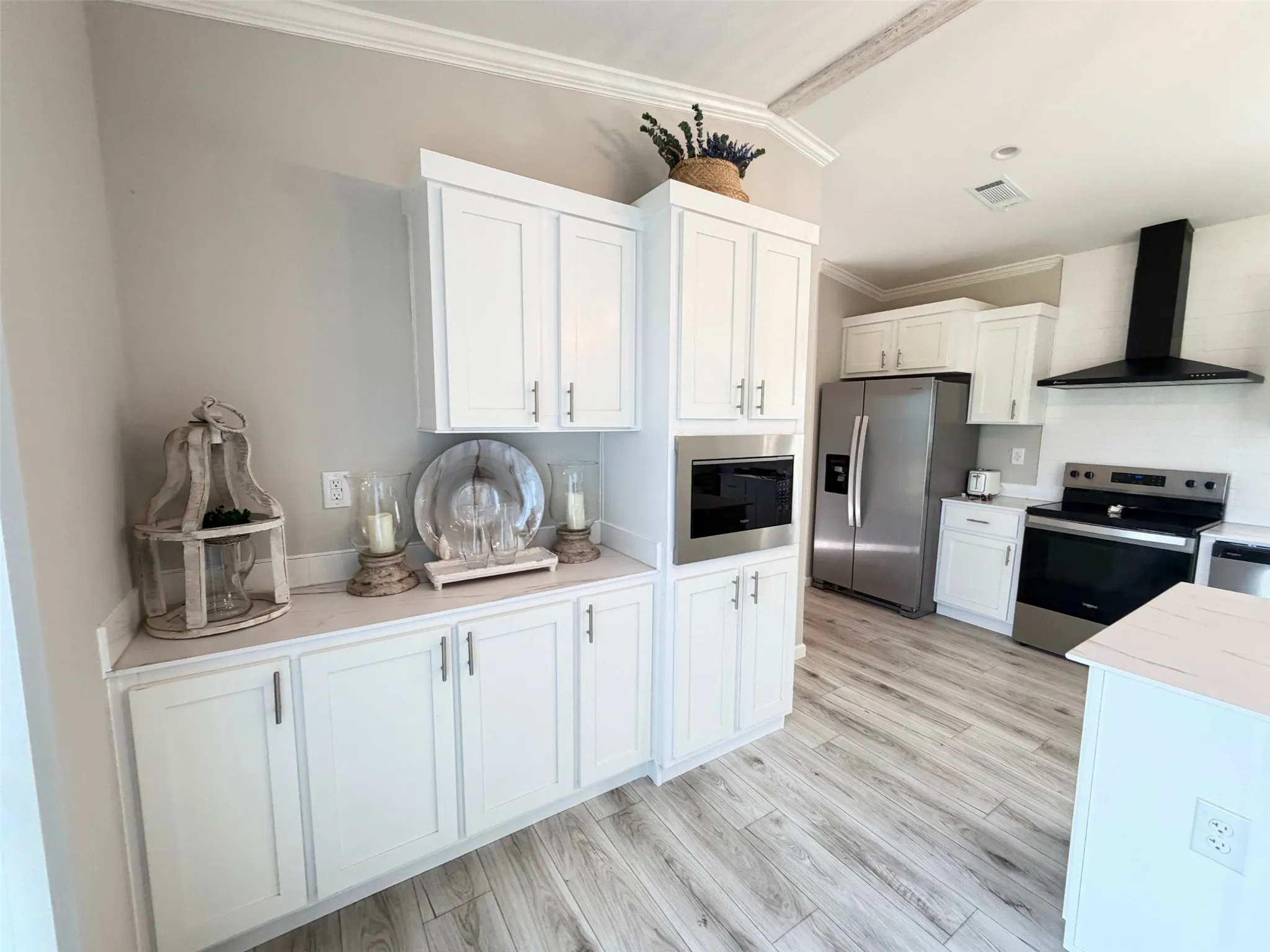 This kitchen is not short of cabinets.
