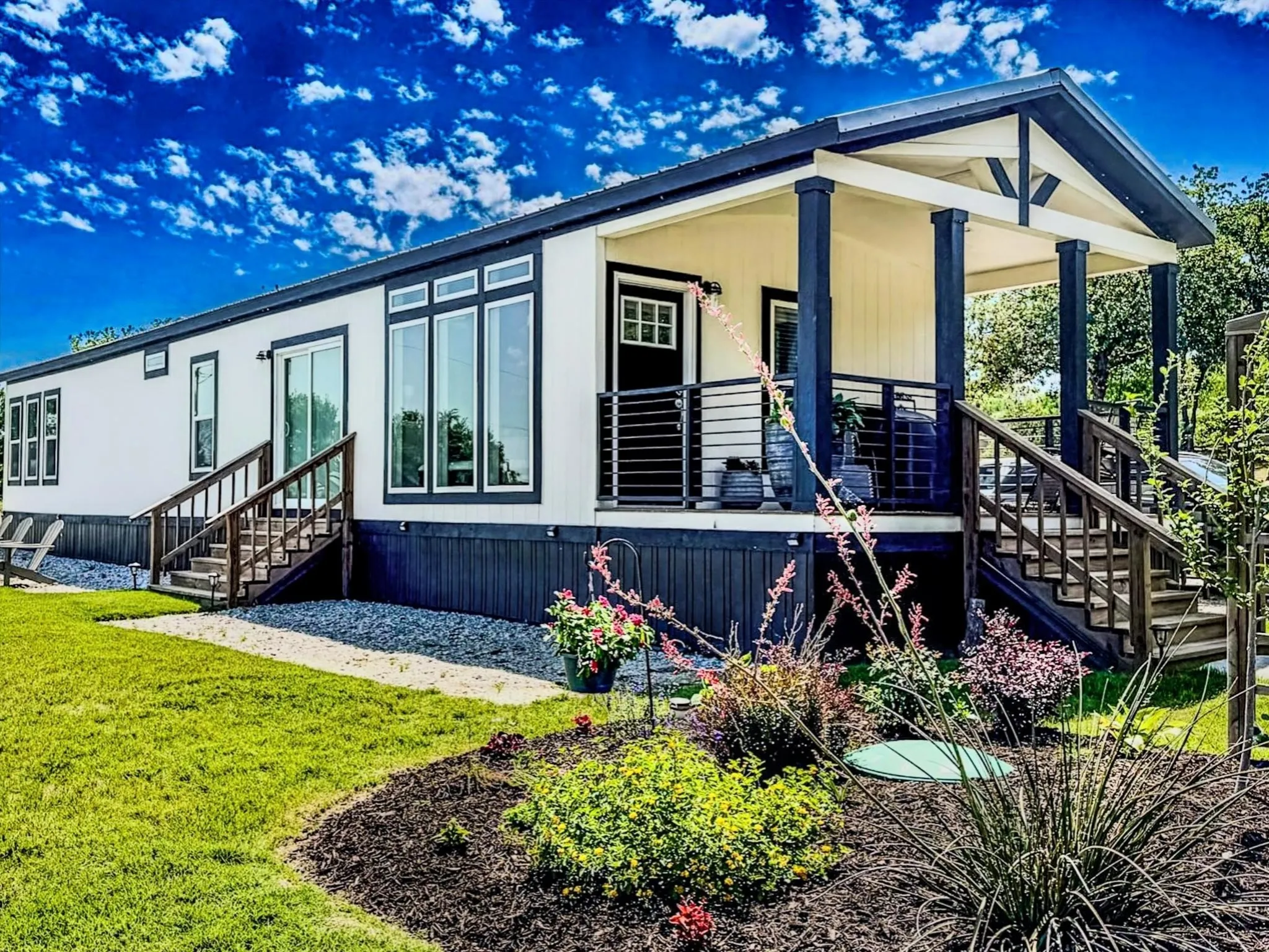 Manufactured Home For Sale in Wise County , 213 Meadow Pond Court, Runaway Bay, Texas 76426, 1 Bedroom, 1 Bathroom, Garage spaces, 1,088 Sqft, built in 2024, mls#21249475, Real Estate Agent in Runaway Bay, Homes For Sale in Wise county, Homes For Sale in Runaway Bay, Realtor in Runaway Bay Texas, Real Estate Brokerage Independent Realty Texas, Luminita Cordes Realtor