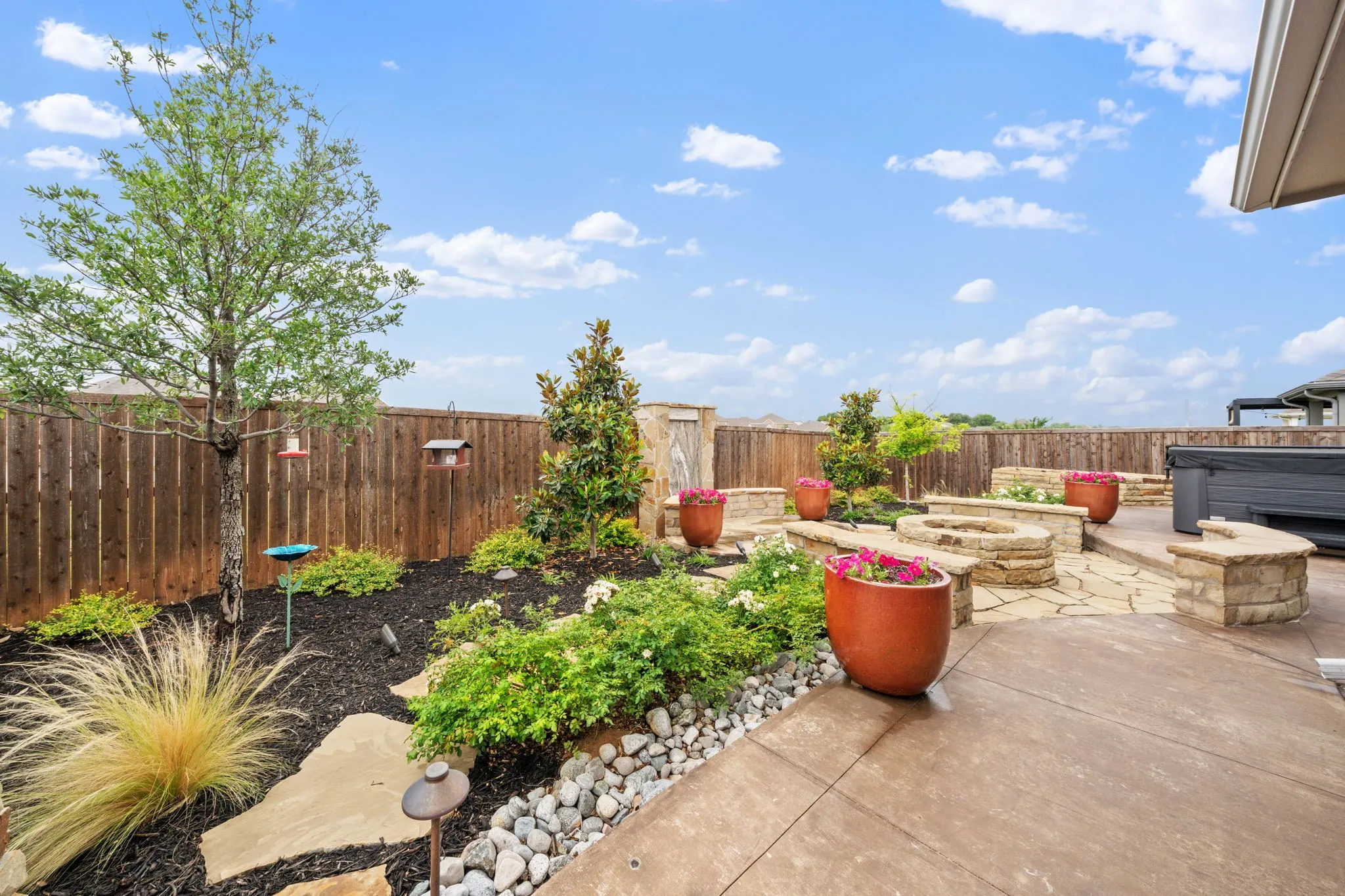 Single Family Residence For Sale in Denton County , 3409 Chivalry Drive, Denton, Texas 76207, 4 Bedroom, 3 Bathroom, 2 Garage spaces, 2,057 Sqft, built in 2022, mls#21278557, Real Estate Agent in Denton, Homes For Sale in Denton county, Homes For Sale in Denton, Realtor in Denton Texas, Real Estate Brokerage Independent Realty Texas, Luminita Cordes Realtor