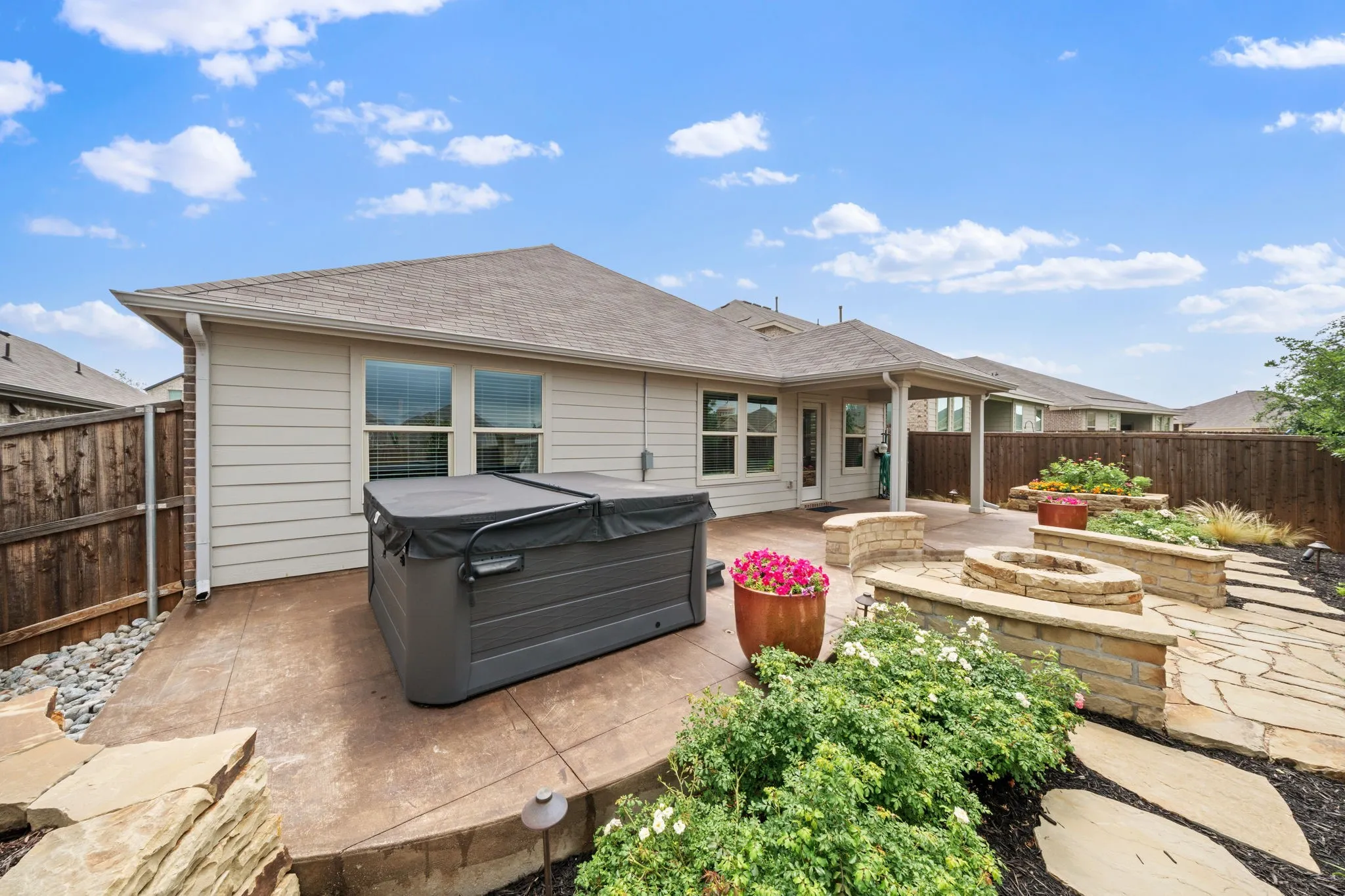 Single Family Residence For Sale in Denton County , 3409 Chivalry Drive, Denton, Texas 76207, 4 Bedroom, 3 Bathroom, 2 Garage spaces, 2,057 Sqft, built in 2022, mls#21278557, Real Estate Agent in Denton, Homes For Sale in Denton county, Homes For Sale in Denton, Realtor in Denton Texas, Real Estate Brokerage Independent Realty Texas, Luminita Cordes Realtor