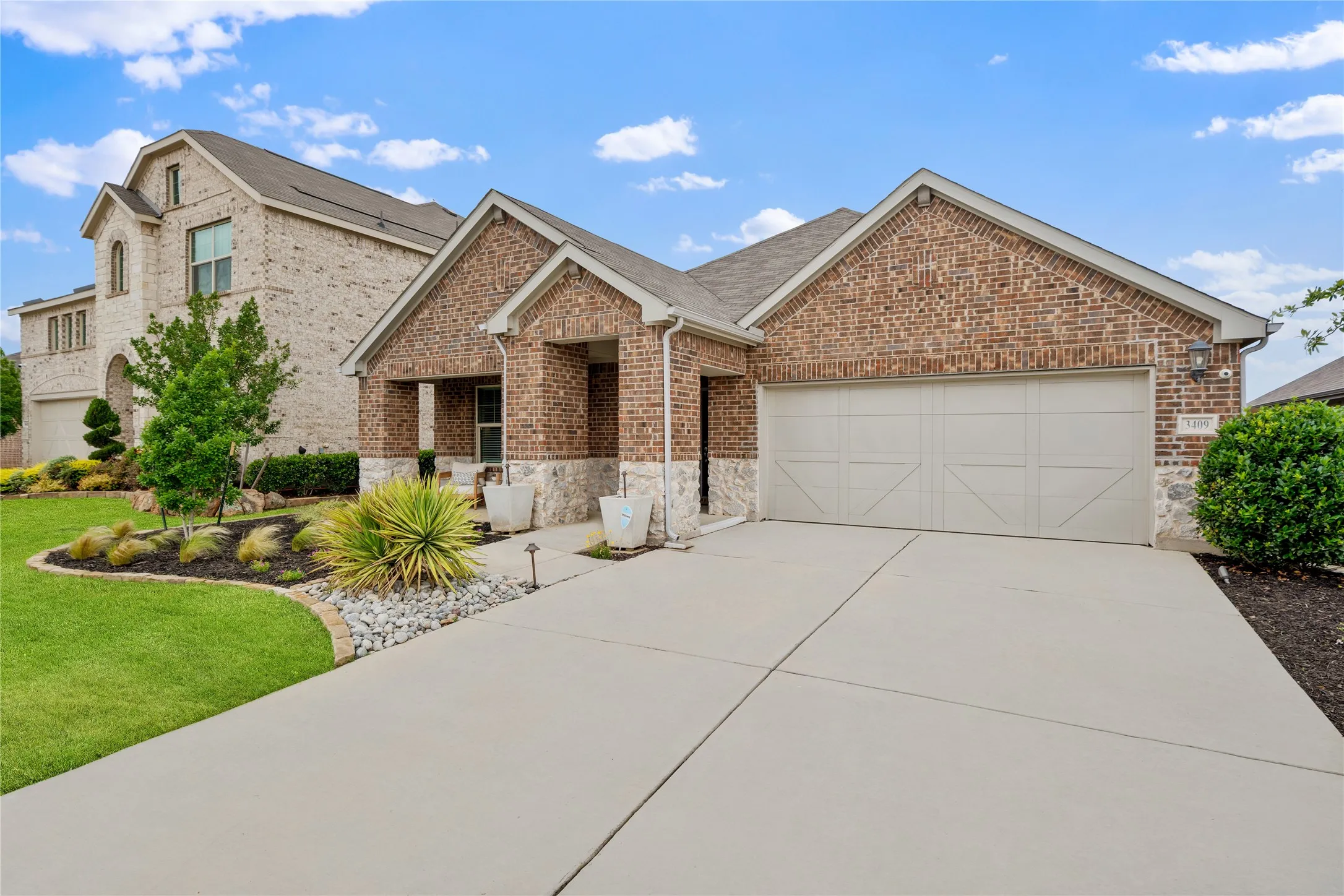 Single Family Residence For Sale in Denton County , 3409 Chivalry Drive, Denton, Texas 76207, 4 Bedroom, 3 Bathroom, 2 Garage spaces, 2,057 Sqft, built in 2022, mls#21278557, Real Estate Agent in Denton, Homes For Sale in Denton county, Homes For Sale in Denton, Realtor in Denton Texas, Real Estate Brokerage Independent Realty Texas, Luminita Cordes Realtor
