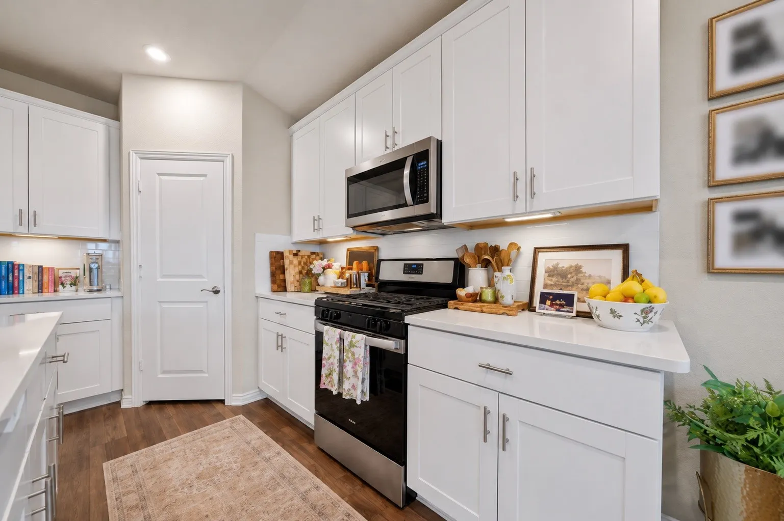 Single Family Residence For Sale in Denton County , 3409 Chivalry Drive, Denton, Texas 76207, 4 Bedroom, 3 Bathroom, 2 Garage spaces, 2,057 Sqft, built in 2022, mls#21278557, Real Estate Agent in Denton, Homes For Sale in Denton county, Homes For Sale in Denton, Realtor in Denton Texas, Real Estate Brokerage Independent Realty Texas, Luminita Cordes Realtor
