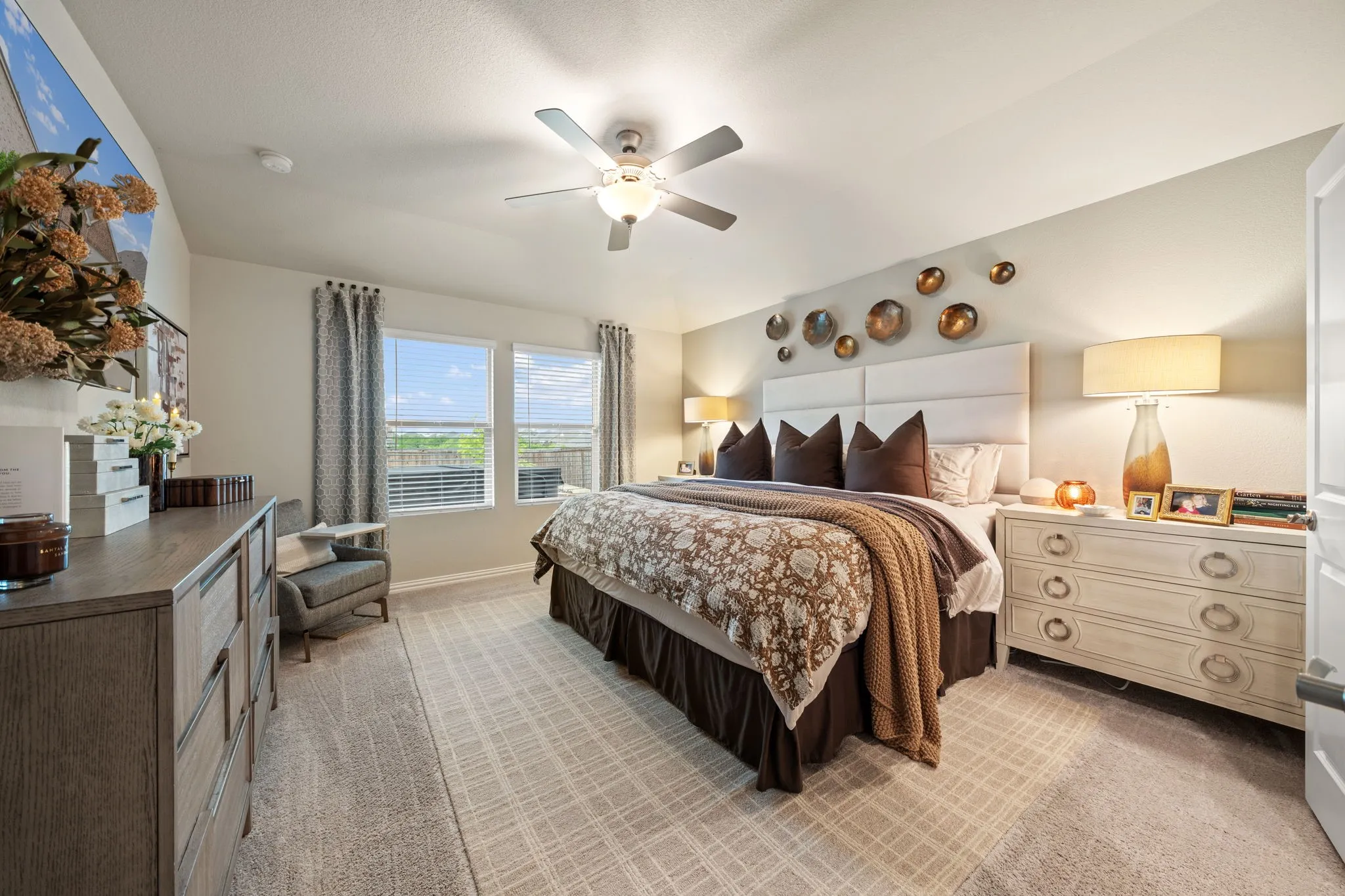 Single Family Residence For Sale in Denton County , 3409 Chivalry Drive, Denton, Texas 76207, 4 Bedroom, 3 Bathroom, 2 Garage spaces, 2,057 Sqft, built in 2022, mls#21278557, Real Estate Agent in Denton, Homes For Sale in Denton county, Homes For Sale in Denton, Realtor in Denton Texas, Real Estate Brokerage Independent Realty Texas, Luminita Cordes Realtor