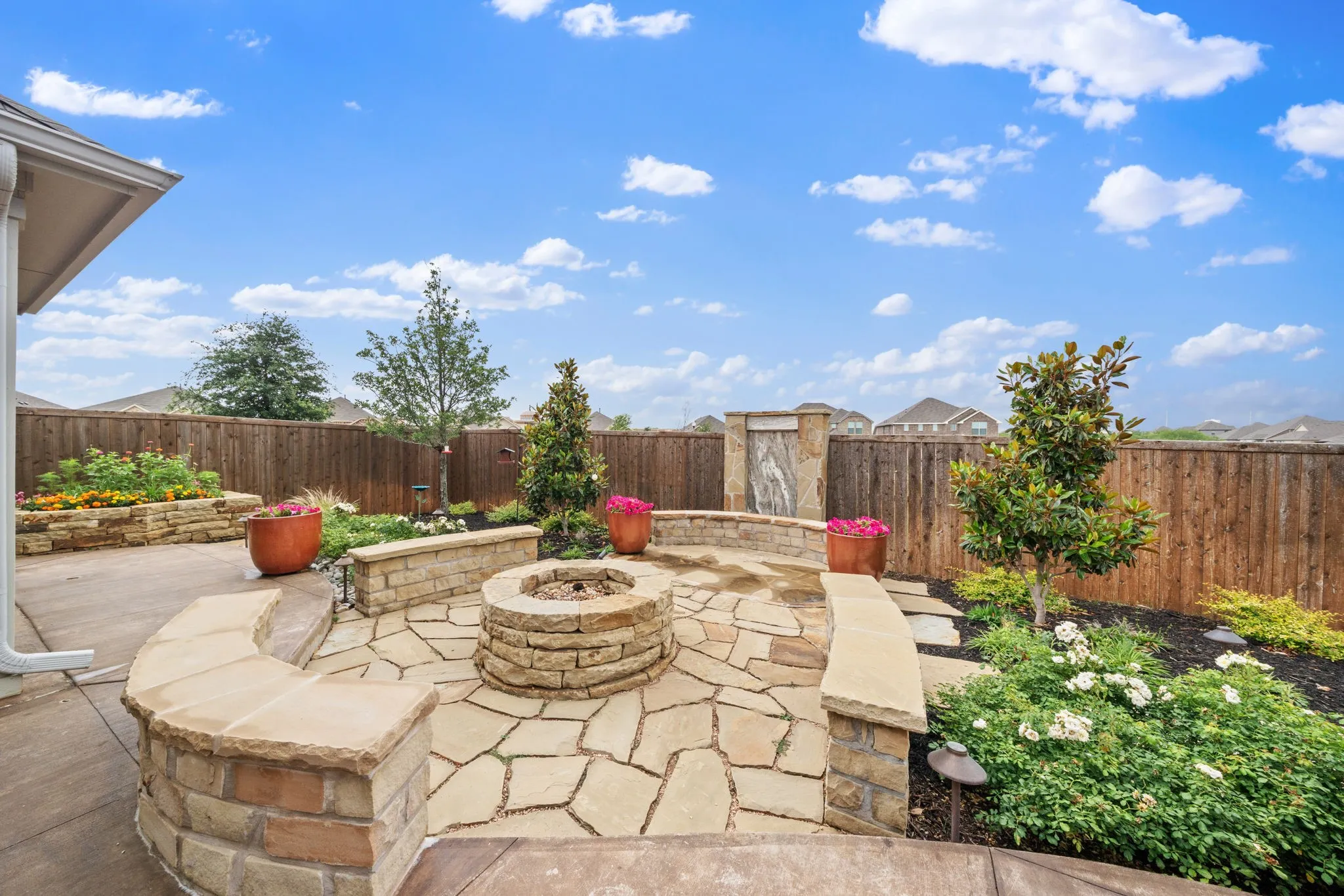 Single Family Residence For Sale in Denton County , 3409 Chivalry Drive, Denton, Texas 76207, 4 Bedroom, 3 Bathroom, 2 Garage spaces, 2,057 Sqft, built in 2022, mls#21278557, Real Estate Agent in Denton, Homes For Sale in Denton county, Homes For Sale in Denton, Realtor in Denton Texas, Real Estate Brokerage Independent Realty Texas, Luminita Cordes Realtor