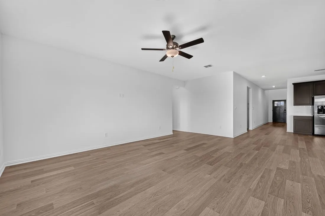 2613 Glacier Road ~ Ready Now