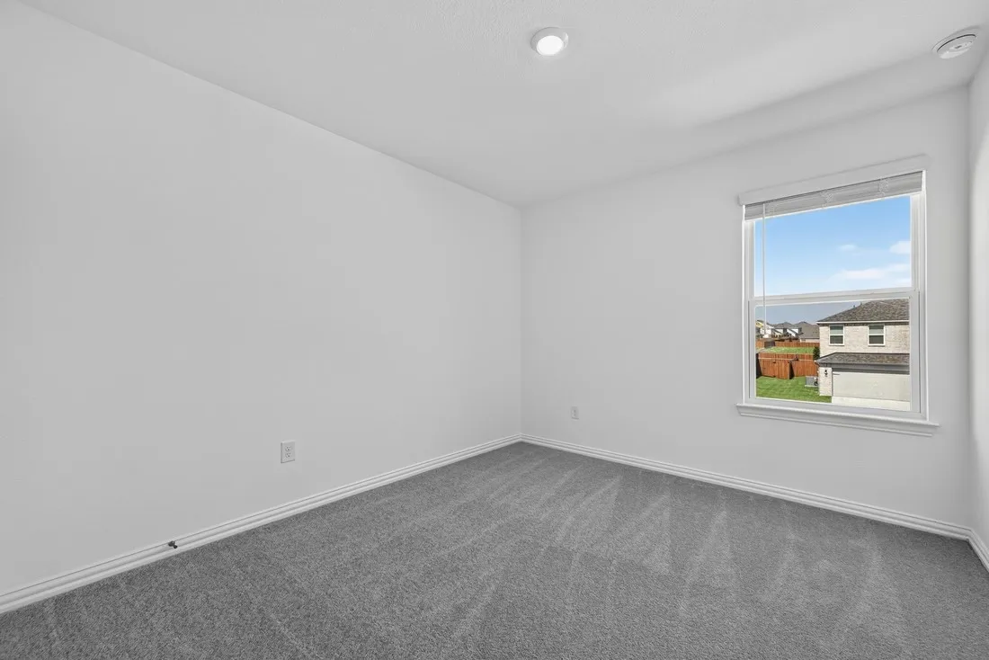 2625 Glacier Road ~ Ready Now