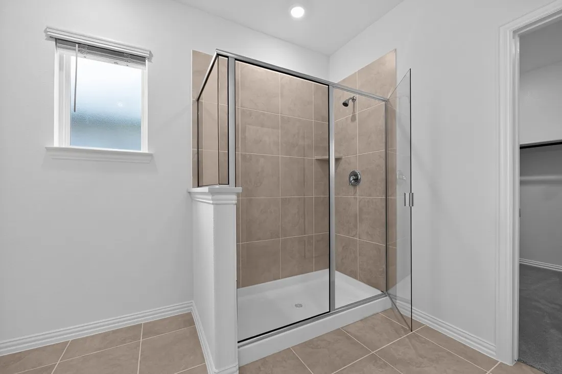2625 Glacier Road ~ Ready Now