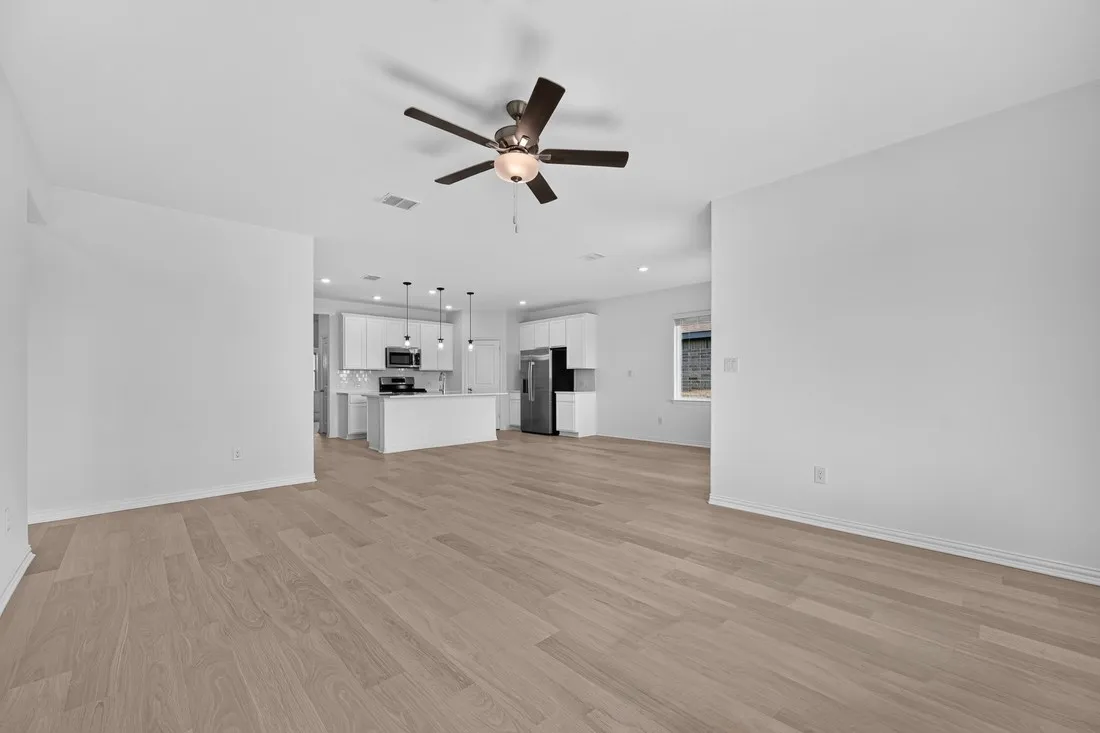 2625 Glacier Road ~ Ready Now