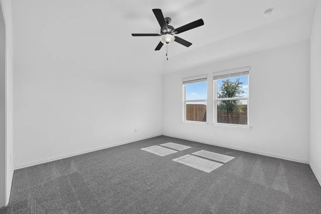 2621 Glacier Road ~ Ready Now
