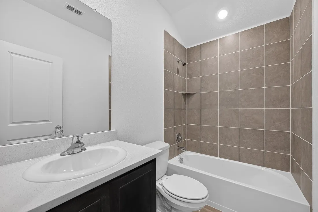 2621 Glacier Road ~ Ready Now
