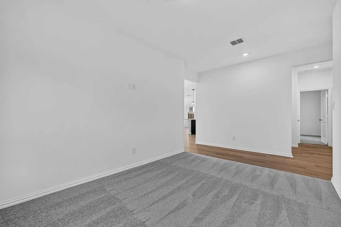 2621 Glacier Road ~ Ready Now