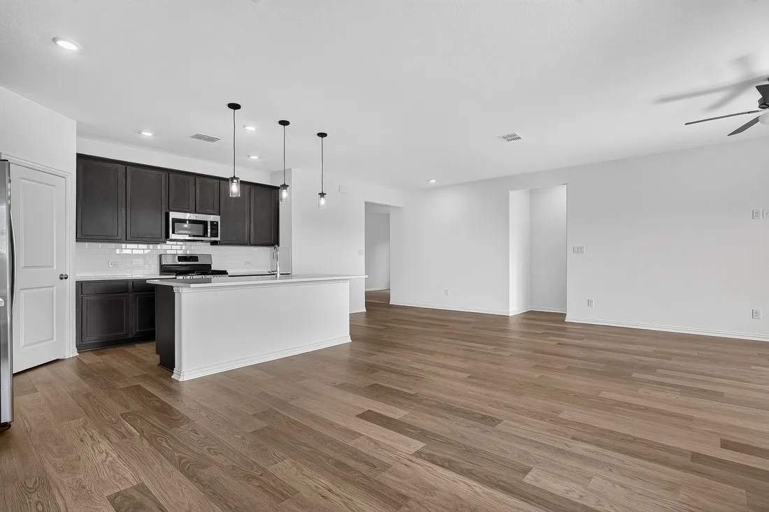 2621 Glacier Road ~ Ready Now