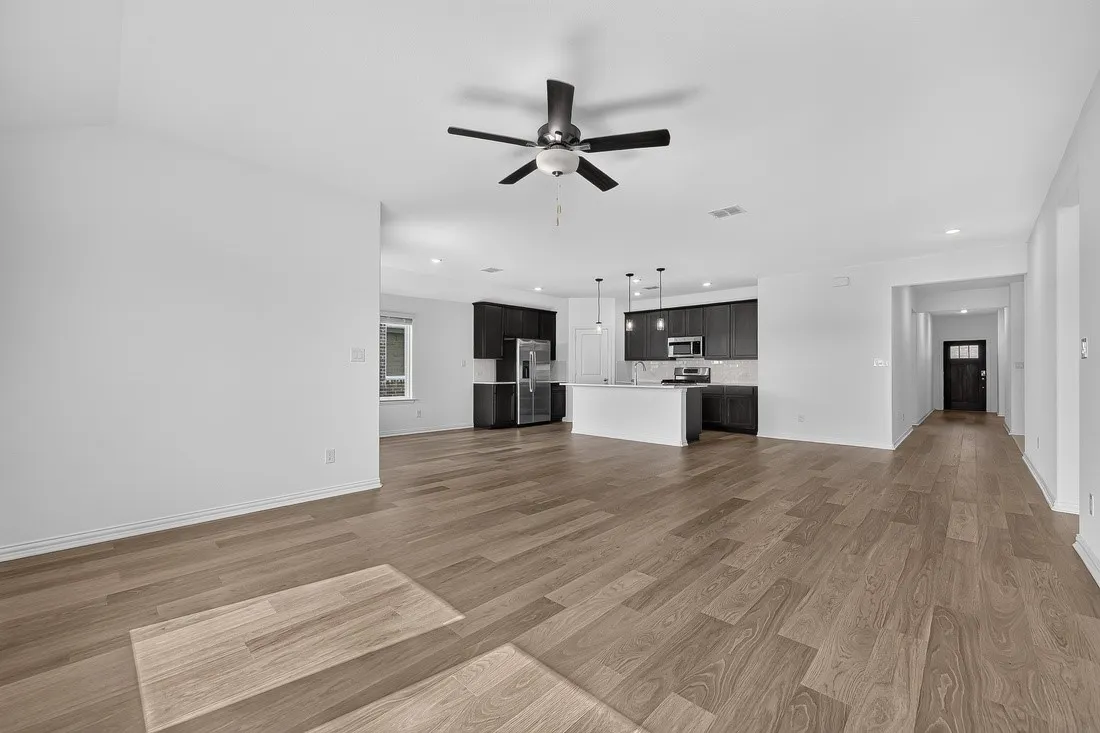 2621 Glacier Road ~ Ready Now