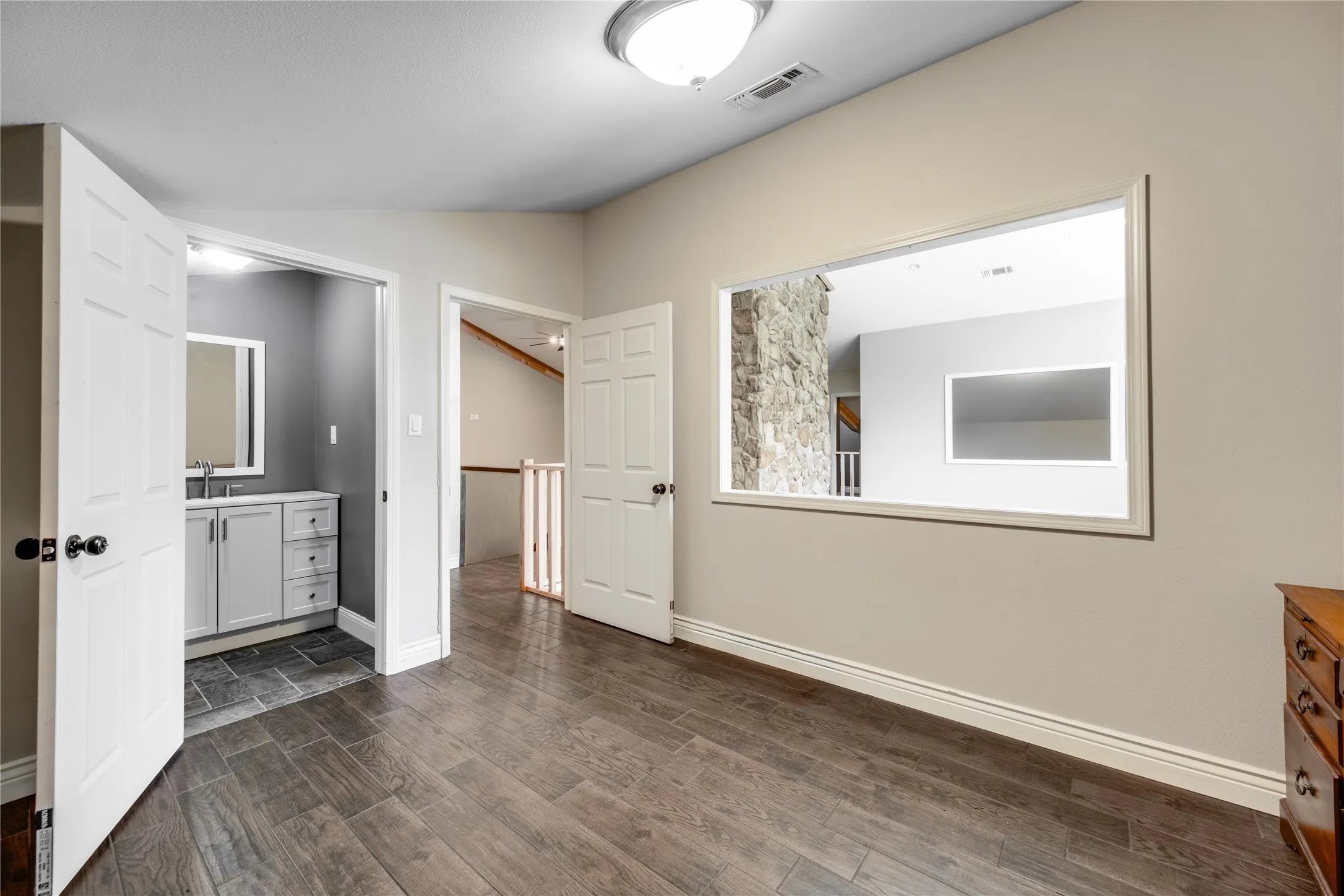 Single Family Residence For Sale in Anderson County , 2455 An County Road 453, Palestine, Texas 75803, 5 Bedroom, 5 Bathroom, Garage spaces, 3,300 Sqft, built in 2016, mls#21265377, Real Estate Agent in Palestine, Homes For Sale in Anderson county, Homes For Sale in Palestine, Realtor in Palestine Texas, Real Estate Brokerage Independent Realty Texas, Luminita Cordes Realtor