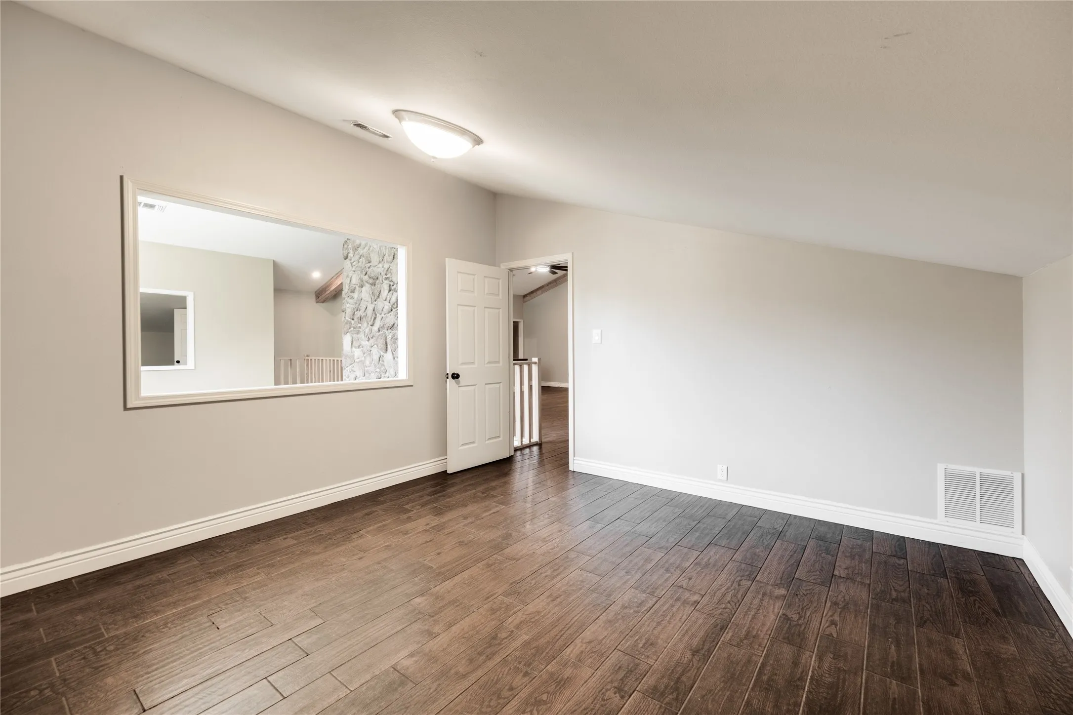 Single Family Residence For Sale in Anderson County , 2455 An County Road 453, Palestine, Texas 75803, 5 Bedroom, 5 Bathroom, Garage spaces, 3,300 Sqft, built in 2016, mls#21265377, Real Estate Agent in Palestine, Homes For Sale in Anderson county, Homes For Sale in Palestine, Realtor in Palestine Texas, Real Estate Brokerage Independent Realty Texas, Luminita Cordes Realtor