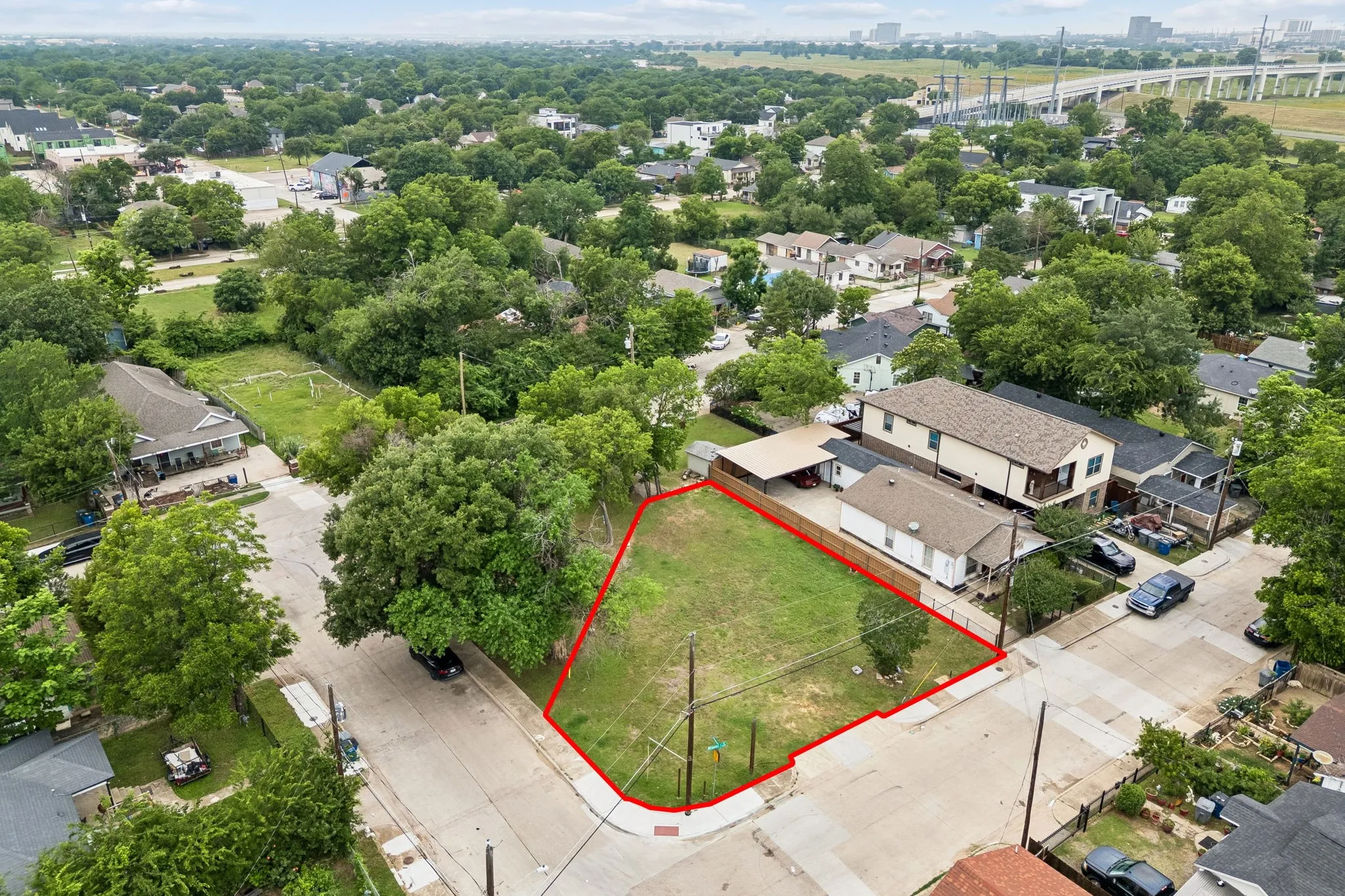 Unimproved Land For Sale in Dallas County , 3305 Brantley Street, Dallas, Texas 75212, 0, 0, Garage spaces, 0 Sqft, built in 1948, Price $209,000, mls#21278826, Real Estate Agent in Dallas, Homes For Sale in Dallas county, Homes For Sale in Dallas, Realtor in Dallas Texas, Real Estate Brokerage Independent Realty Texas, Luminita Cordes Realtor