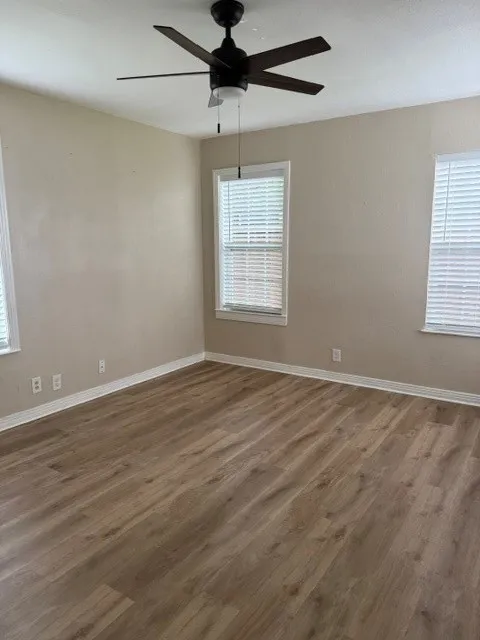 Single Family Residence For Sale in Collin County , 7026 Hickory Street, Frisco, Texas 75034, 2 Bedroom, 1 Bathroom, 1 Garage spaces, 913 Sqft, built in 1934, mls#21278846, Real Estate Agent in Frisco, Homes For Sale in Collin county, Homes For Sale in Frisco, Realtor in Frisco Texas, Real Estate Brokerage Independent Realty Texas, Luminita Cordes Realtor