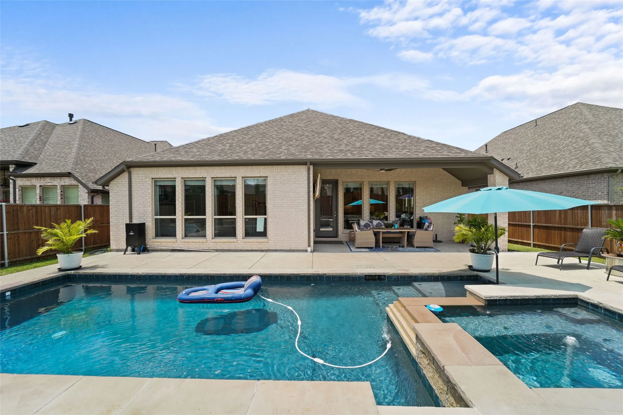 Single Family Residence For Sale in Kaufman County , 1304 Buttermere Street, Forney, Texas 75126, 4 Bedroom, 4 Bathroom, 3 Garage spaces, 2,692 Sqft, built in 2021, mls#21278882, Real Estate Agent in Forney, Homes For Sale in Kaufman county, Homes For Sale in Forney, Realtor in Forney Texas, Real Estate Brokerage Independent Realty Texas, Luminita Cordes Realtor