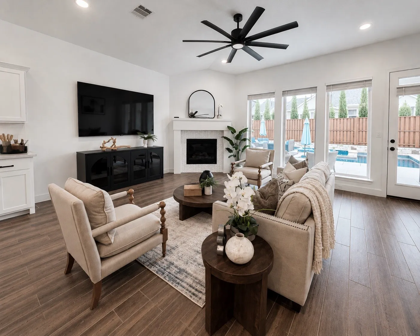 Single Family Residence For Sale in Kaufman County , 1304 Buttermere Street, Forney, Texas 75126, 4 Bedroom, 4 Bathroom, 3 Garage spaces, 2,692 Sqft, built in 2021, mls#21278882, Real Estate Agent in Forney, Homes For Sale in Kaufman county, Homes For Sale in Forney, Realtor in Forney Texas, Real Estate Brokerage Independent Realty Texas, Luminita Cordes Realtor