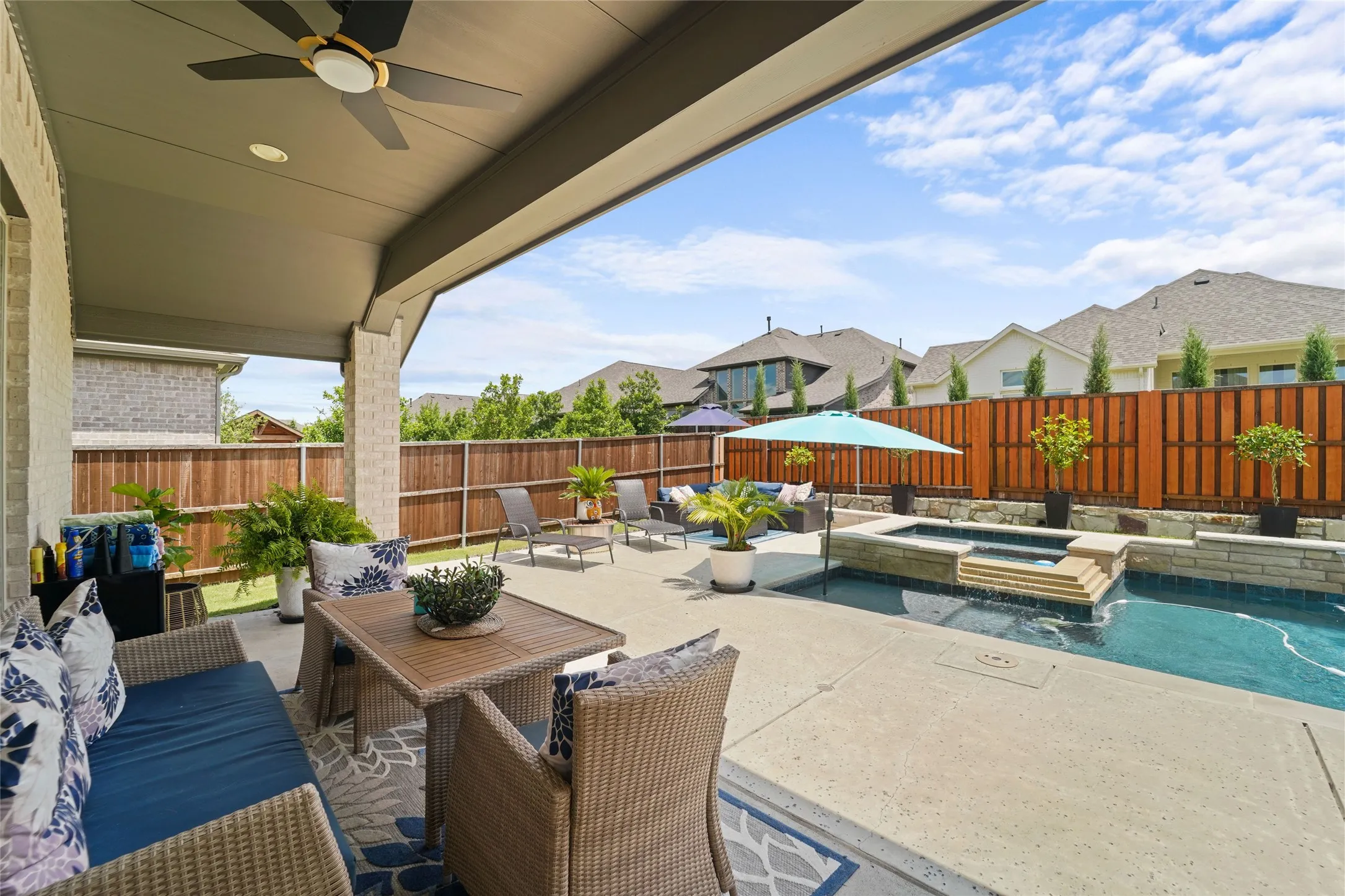 Single Family Residence For Sale in Kaufman County , 1304 Buttermere Street, Forney, Texas 75126, 4 Bedroom, 4 Bathroom, 3 Garage spaces, 2,692 Sqft, built in 2021, mls#21278882, Real Estate Agent in Forney, Homes For Sale in Kaufman county, Homes For Sale in Forney, Realtor in Forney Texas, Real Estate Brokerage Independent Realty Texas, Luminita Cordes Realtor