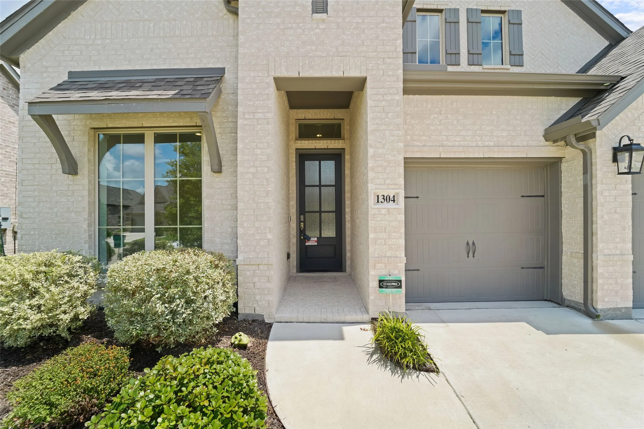 Single Family Residence For Sale in Kaufman County , 1304 Buttermere Street, Forney, Texas 75126, 4 Bedroom, 4 Bathroom, 3 Garage spaces, 2,692 Sqft, built in 2021, mls#21278882, Real Estate Agent in Forney, Homes For Sale in Kaufman county, Homes For Sale in Forney, Realtor in Forney Texas, Real Estate Brokerage Independent Realty Texas, Luminita Cordes Realtor