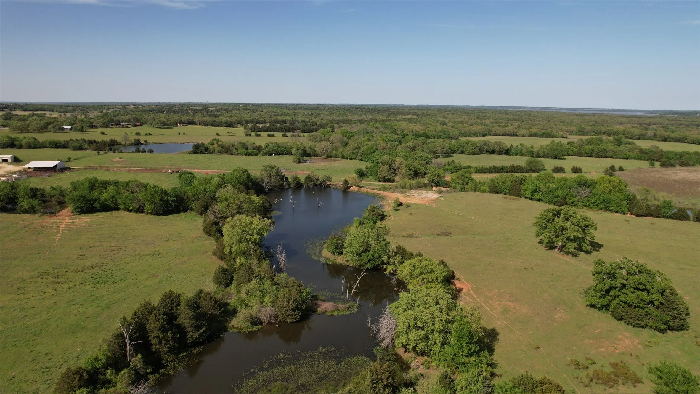 Ranch For Sale in Grayson County , 850 Gordonville Rd, Gordonville, Texas 76245, 0, 0, Garage spaces, 0 Sqft, built in 1971, Price $3,850,000, mls#21250073, Real Estate Agent in Gordonville, Homes For Sale in Grayson county, Homes For Sale in Gordonville, Realtor in Gordonville Texas, Real Estate Brokerage Independent Realty Texas, Luminita Cordes Realtor