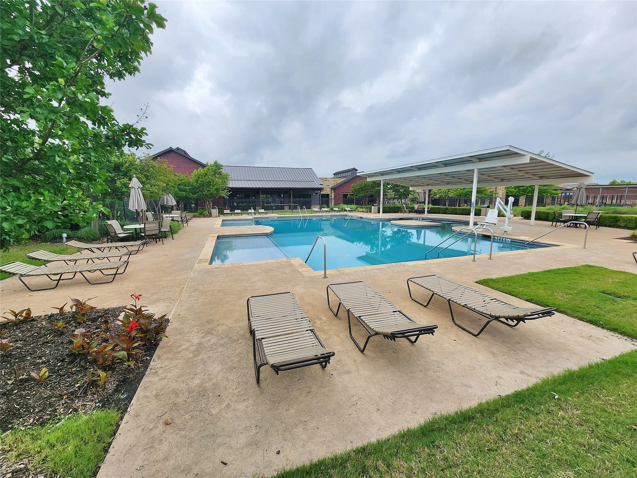 Single Family Residence For Sale in Kaufman County , 3936 Chesapeake Lane, Forney, Texas 75114, 4 Bedroom, 3 Bathroom, 2 Garage spaces, 2,280 Sqft, built in 2021, mls#21278889, Real Estate Agent in Forney, Homes For Sale in Kaufman county, Homes For Sale in Forney, Realtor in Forney Texas, Real Estate Brokerage Independent Realty Texas, Luminita Cordes Realtor