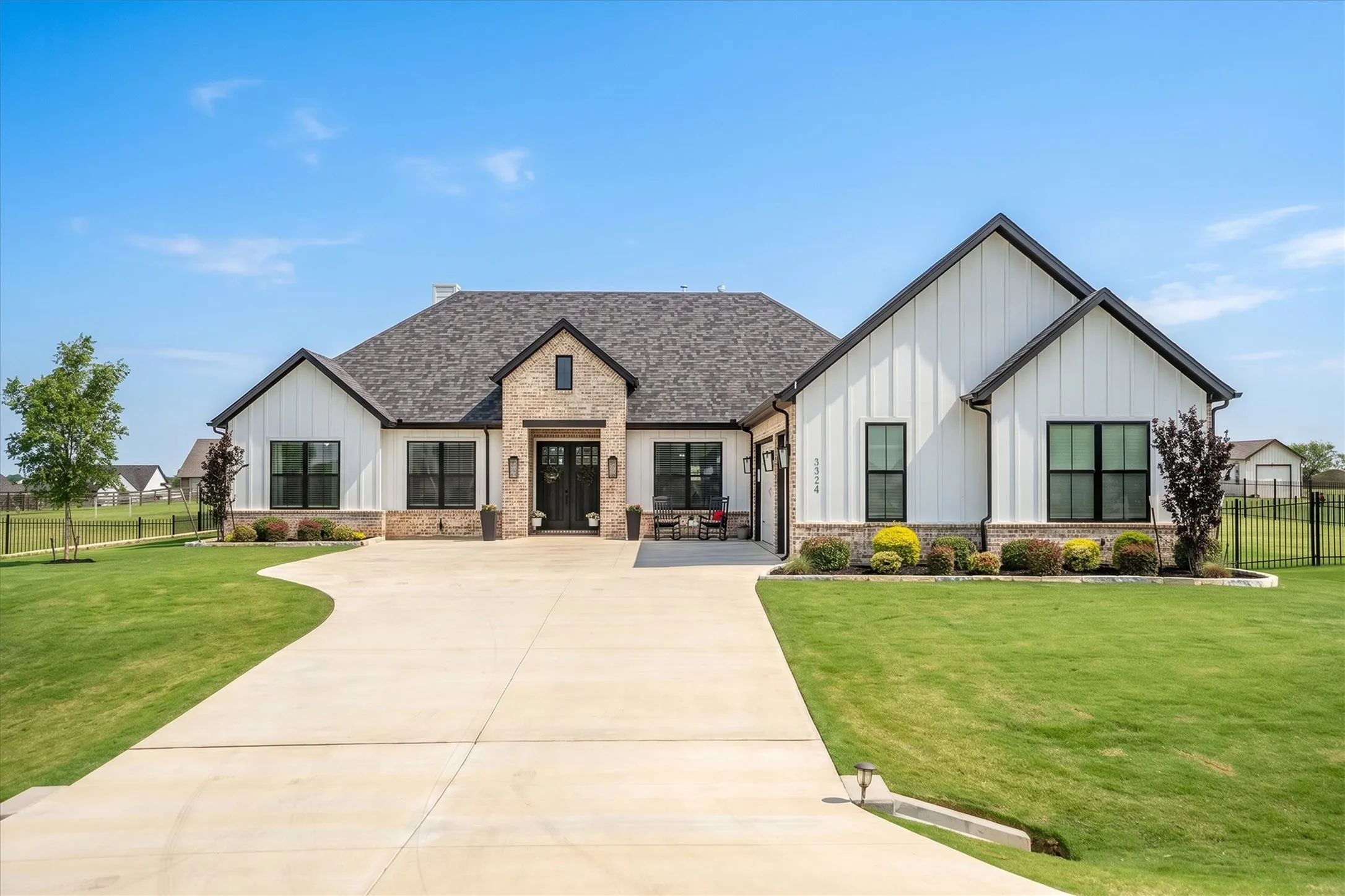 Single Family Residence For Sale in Denton County , 3324 Stockton Lane, Northlake, Texas 76226, 4 Bedroom, 3 Bathroom, 3 Garage spaces, 3,022 Sqft, built in 2021, mls#21278848, Real Estate Agent in Northlake, Homes For Sale in Denton county, Homes For Sale in Northlake, Realtor in Northlake Texas, Real Estate Brokerage Independent Realty Texas, Luminita Cordes Realtor