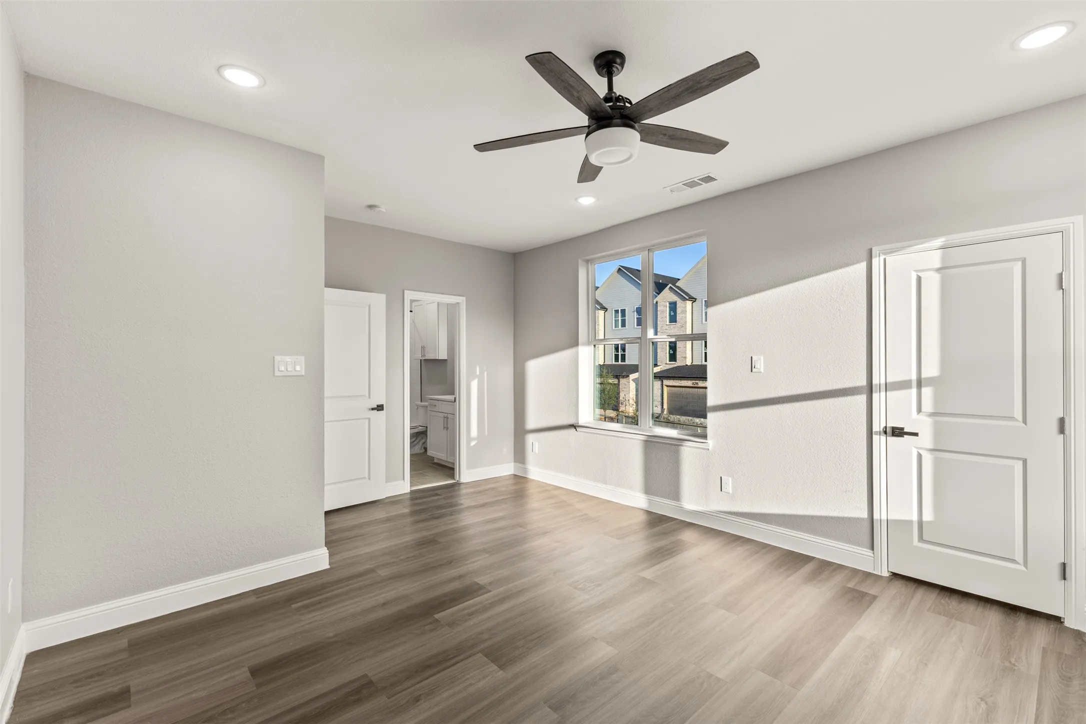Townhouse For Sale in Dallas County , 825 Premier Parkway, Grand Prairie, Texas 75051, 4 Bedroom, 4 Bathroom, 2 Garage spaces, 1,981 Sqft, built in 2026, mls#21277953, Real Estate Agent in Grand Prairie, Homes For Sale in Dallas county, Homes For Sale in Grand Prairie, Realtor in Grand Prairie Texas, Real Estate Brokerage Independent Realty Texas, Luminita Cordes Realtor