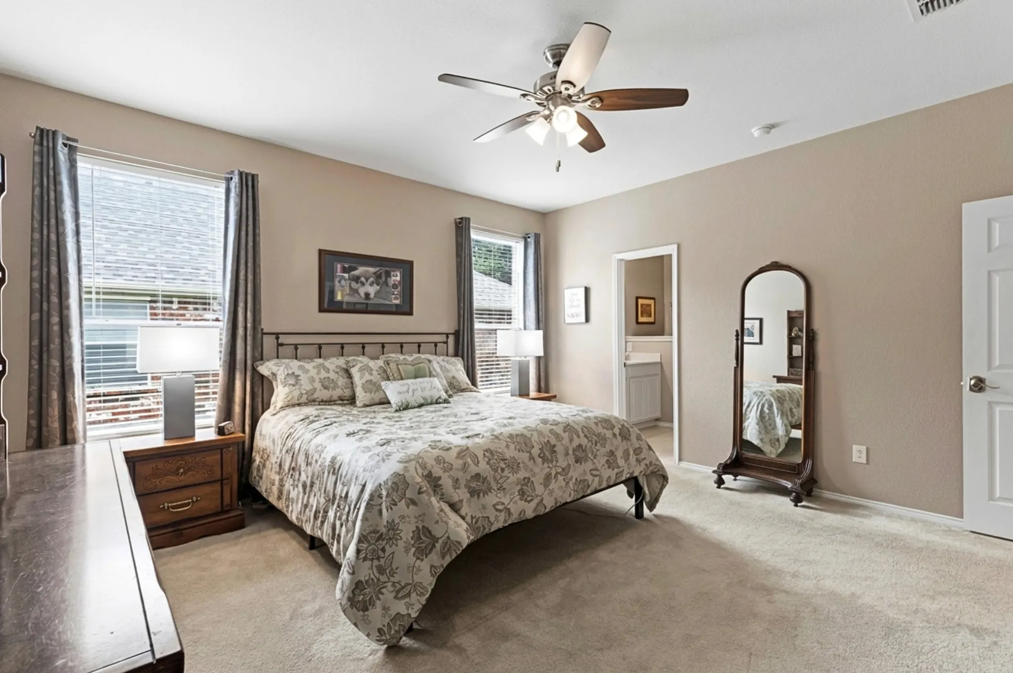 Single Family Residence For Sale in Collin County , 3609 Redwood Circle, Melissa, Texas 75454, 4 Bedrooms, 3 Bathrooms, 2 Garage spaces, 2,673 Sqft, built in 2006, Price $436,449, mls#21278399, Real Estate Agent in Melissa, Homes For Sale in Collin county, Homes For Sale in Melissa, Realtor in Melissa Texas, Real Estate Brokerage Independent Realty Texas, Luminita Cordes Realtor