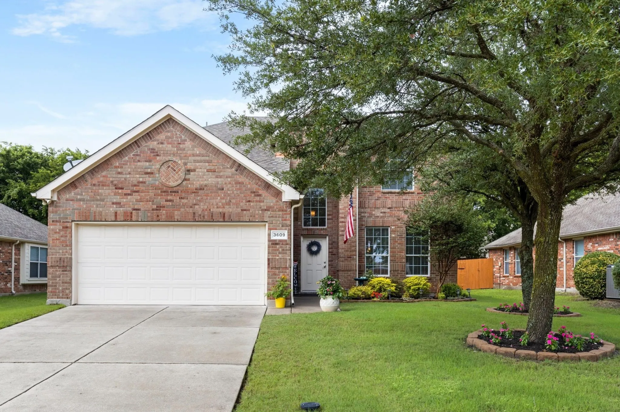Single Family Residence For Sale in Collin County , 3609 Redwood Circle, Melissa, Texas 75454, 4 Bedrooms, 3 Bathrooms, 2 Garage spaces, 2,673 Sqft, built in 2006, Price $436,449, mls#21278399, Real Estate Agent in Melissa, Homes For Sale in Collin county, Homes For Sale in Melissa, Realtor in Melissa Texas, Real Estate Brokerage Independent Realty Texas, Luminita Cordes Realtor