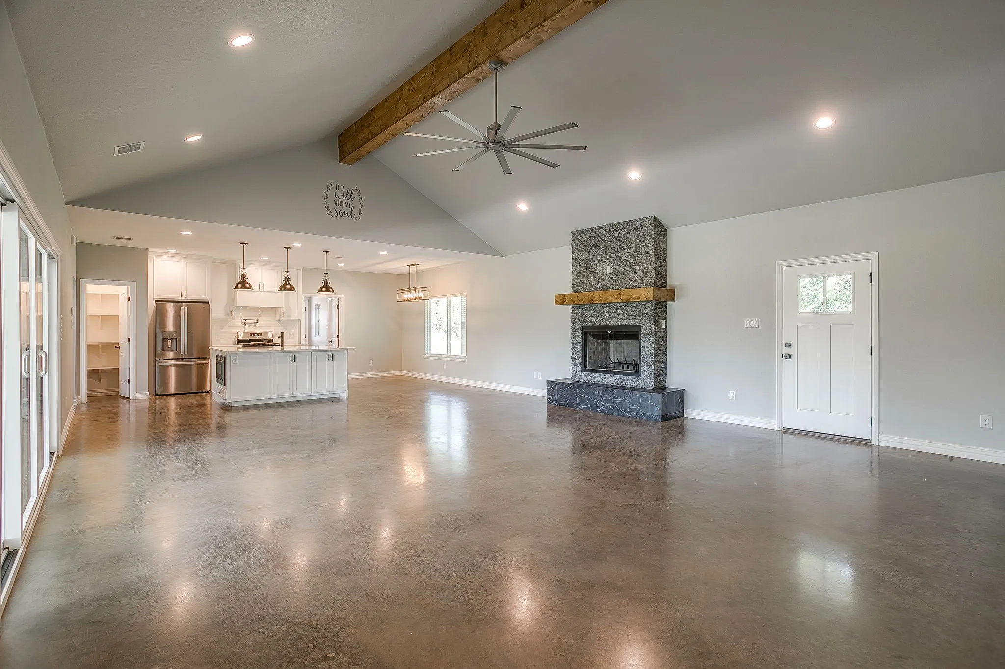 Single Family Residence For Sale in Johnson County , 13901 County Road 102, Grandview, Texas 76050, 3 Bedroom, 2 Bathroom, Garage spaces, 2,266 Sqft, built in 2023, mls#21278231, Real Estate Agent in Grandview, Homes For Sale in Johnson county, Homes For Sale in Grandview, Realtor in Grandview Texas, Real Estate Brokerage Independent Realty Texas, Luminita Cordes Realtor