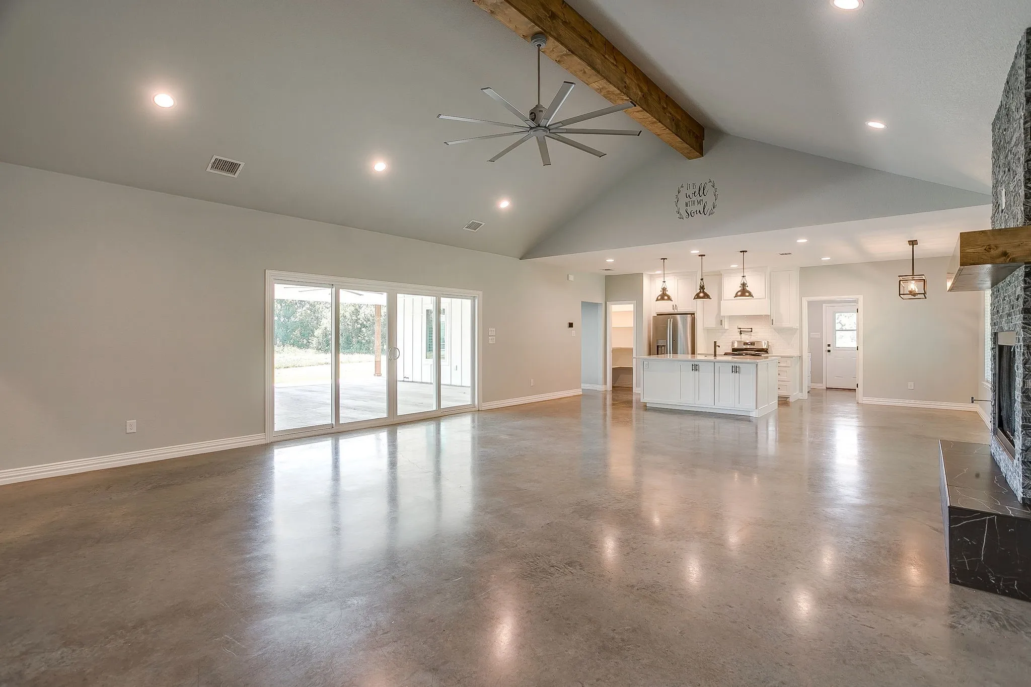 Single Family Residence For Sale in Johnson County , 13901 County Road 102, Grandview, Texas 76050, 3 Bedroom, 2 Bathroom, Garage spaces, 2,266 Sqft, built in 2023, mls#21278231, Real Estate Agent in Grandview, Homes For Sale in Johnson county, Homes For Sale in Grandview, Realtor in Grandview Texas, Real Estate Brokerage Independent Realty Texas, Luminita Cordes Realtor