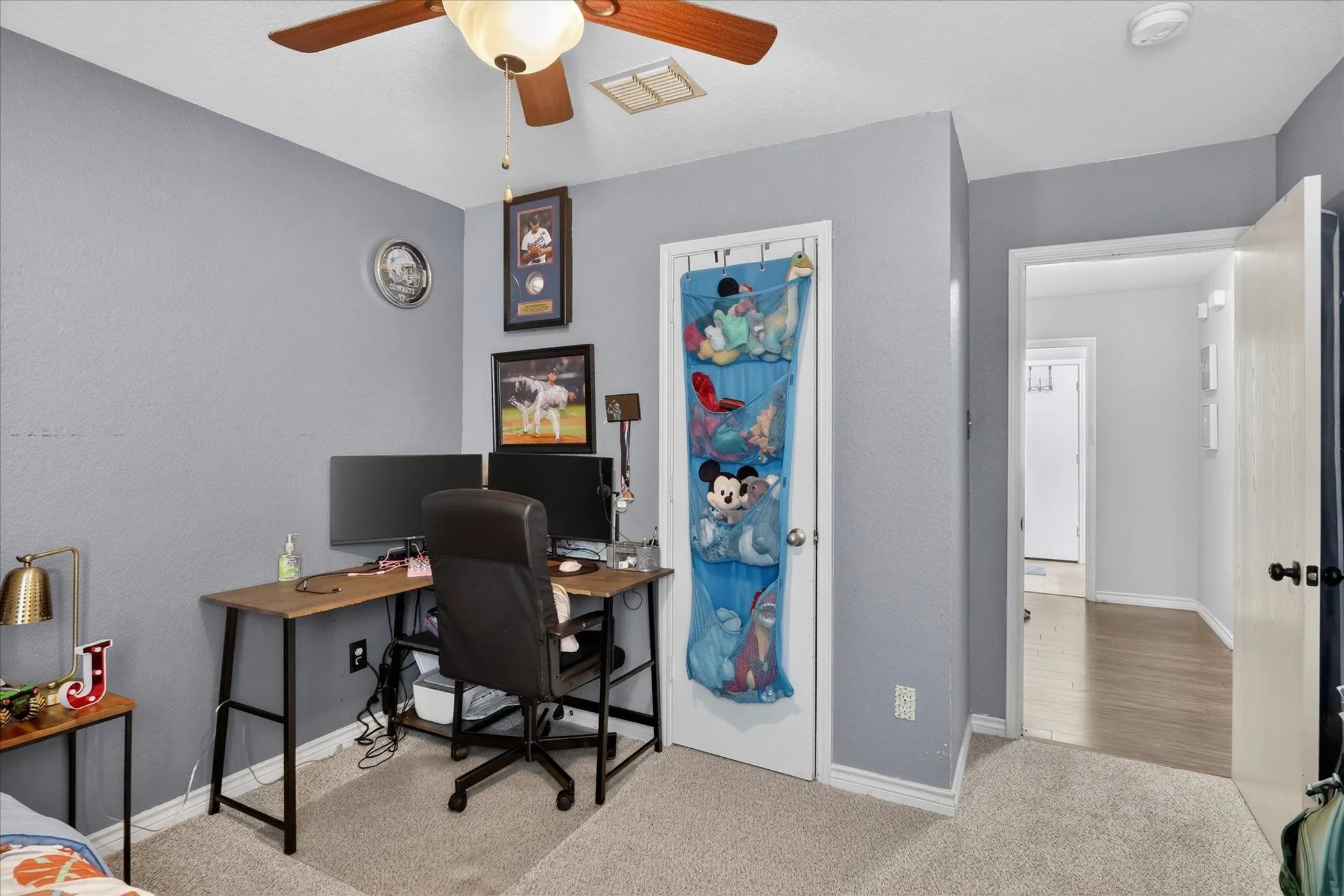Single Family Residence For Sale in Dallas County , 2019 Limestone Drive, Grand Prairie, Texas 75052, 4 Bedroom, 2 Bathroom, 1 Garage spaces, 1,922 Sqft, built in 2006, Price $368,000, mls#21278929, Real Estate Agent in Grand Prairie, Homes For Sale in Dallas county, Homes For Sale in Grand Prairie, Realtor in Grand Prairie Texas, Real Estate Brokerage Independent Realty Texas, Luminita Cordes Realtor