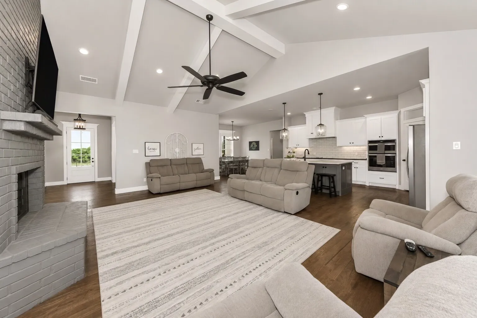 Single Family Residence For Sale in Wise County , 2433 Old Denton Highway, Decatur, Texas 76234, 4 Bedroom, 3 Bathroom, Garage spaces, 2,603 Sqft, built in 2021, mls#21278919, Real Estate Agent in Decatur, Homes For Sale in Wise county, Homes For Sale in Decatur, Realtor in Decatur Texas, Real Estate Brokerage Independent Realty Texas, Luminita Cordes Realtor