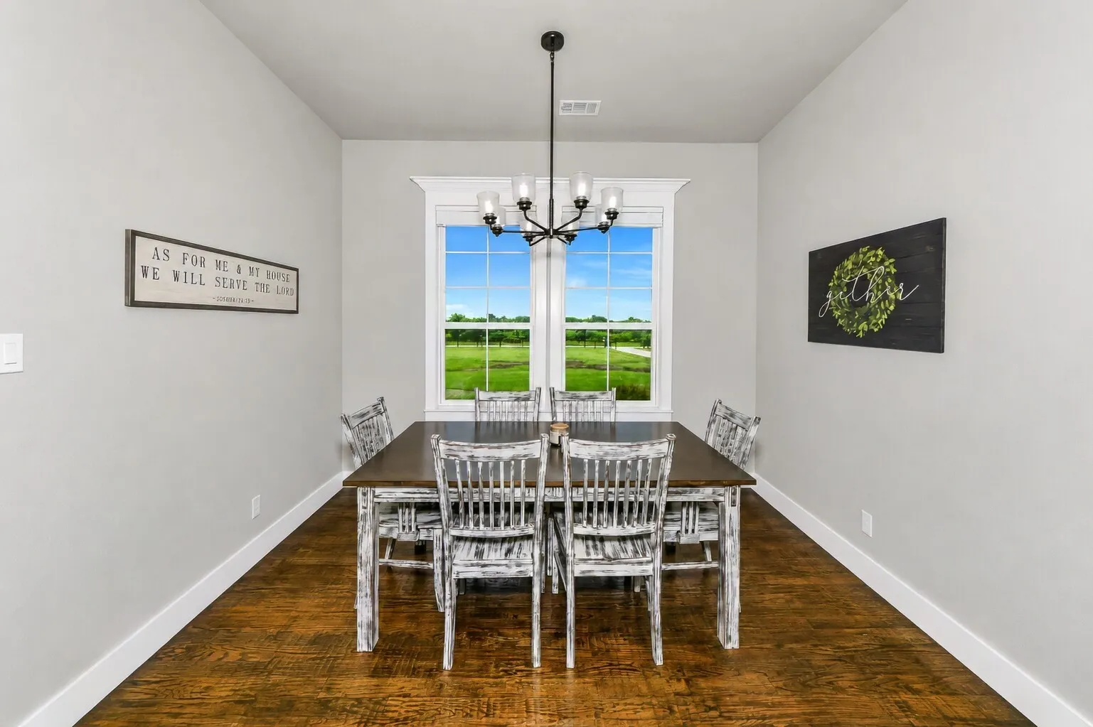Single Family Residence For Sale in Wise County , 2433 Old Denton Highway, Decatur, Texas 76234, 4 Bedroom, 3 Bathroom, Garage spaces, 2,603 Sqft, built in 2021, mls#21278919, Real Estate Agent in Decatur, Homes For Sale in Wise county, Homes For Sale in Decatur, Realtor in Decatur Texas, Real Estate Brokerage Independent Realty Texas, Luminita Cordes Realtor