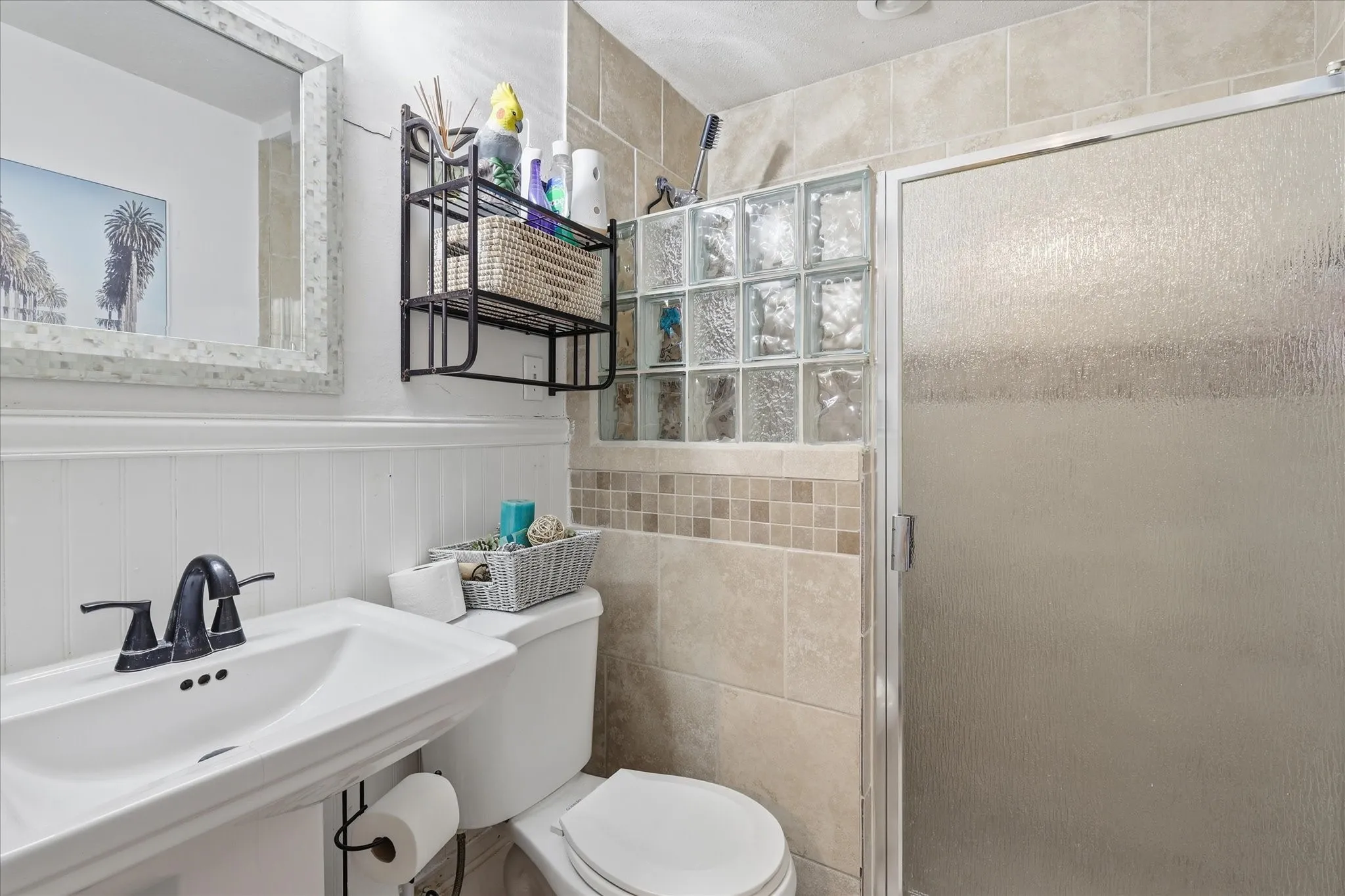 Single Family Residence For Sale in Dallas County , 2800 Brockbank Drive, Irving, Texas 75062, 4 Bedrooms, 2 Bathrooms, 1 Garage spaces, 1,398 Sqft, built in 1956, Price $285,000, mls#21274297, Real Estate Agent in Irving, Homes For Sale in Dallas county, Homes For Sale in Irving, Realtor in Irving Texas, Real Estate Brokerage Independent Realty Texas, Luminita Cordes Realtor