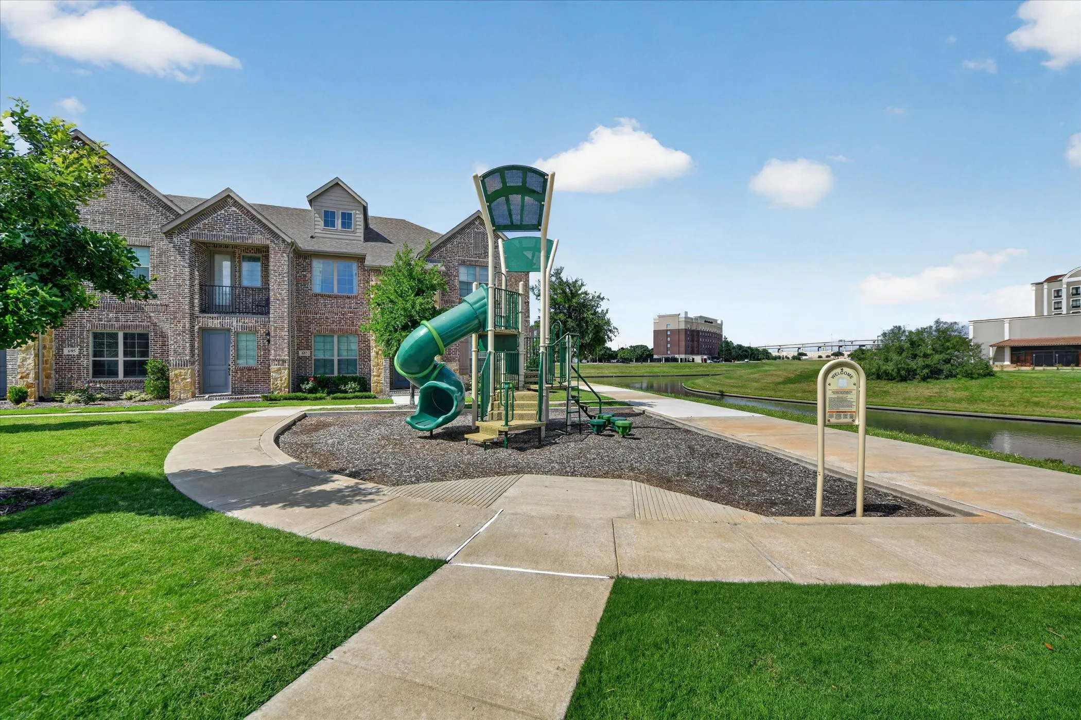 Townhouse For Sale in Denton County , 685 Watersedge Court, Lewisville, Texas 75067, 2 Bedroom, 3 Bathroom, 2 Garage spaces, 1,799 Sqft, built in 2021, Price $420,000, mls#21257167, Real Estate Agent in Lewisville, Homes For Sale in Denton county, Homes For Sale in Lewisville, Realtor in Lewisville Texas, Real Estate Brokerage Independent Realty Texas, Luminita Cordes Realtor