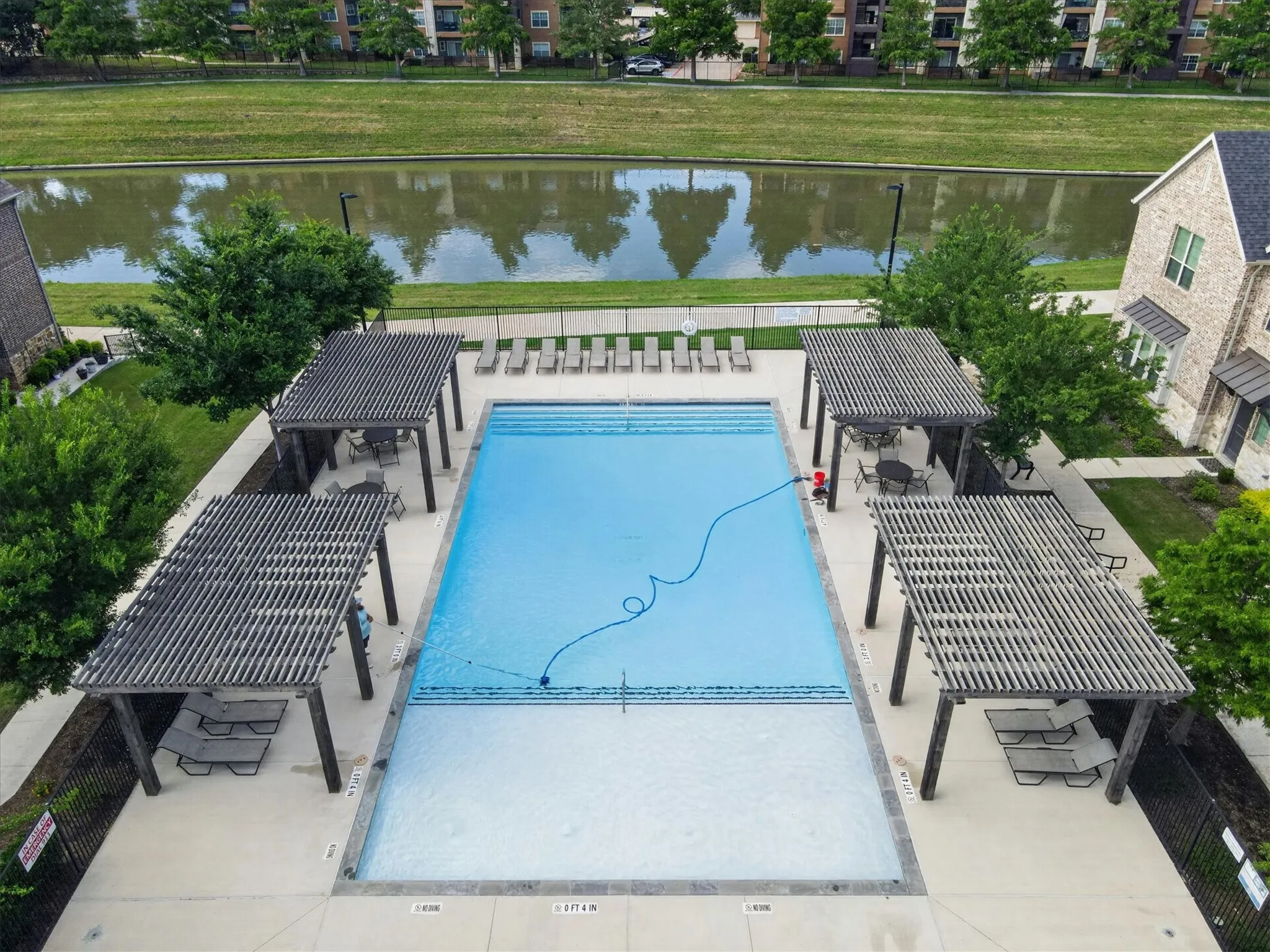Townhouse For Sale in Denton County , 685 Watersedge Court, Lewisville, Texas 75067, 2 Bedroom, 3 Bathroom, 2 Garage spaces, 1,799 Sqft, built in 2021, Price $420,000, mls#21257167, Real Estate Agent in Lewisville, Homes For Sale in Denton county, Homes For Sale in Lewisville, Realtor in Lewisville Texas, Real Estate Brokerage Independent Realty Texas, Luminita Cordes Realtor