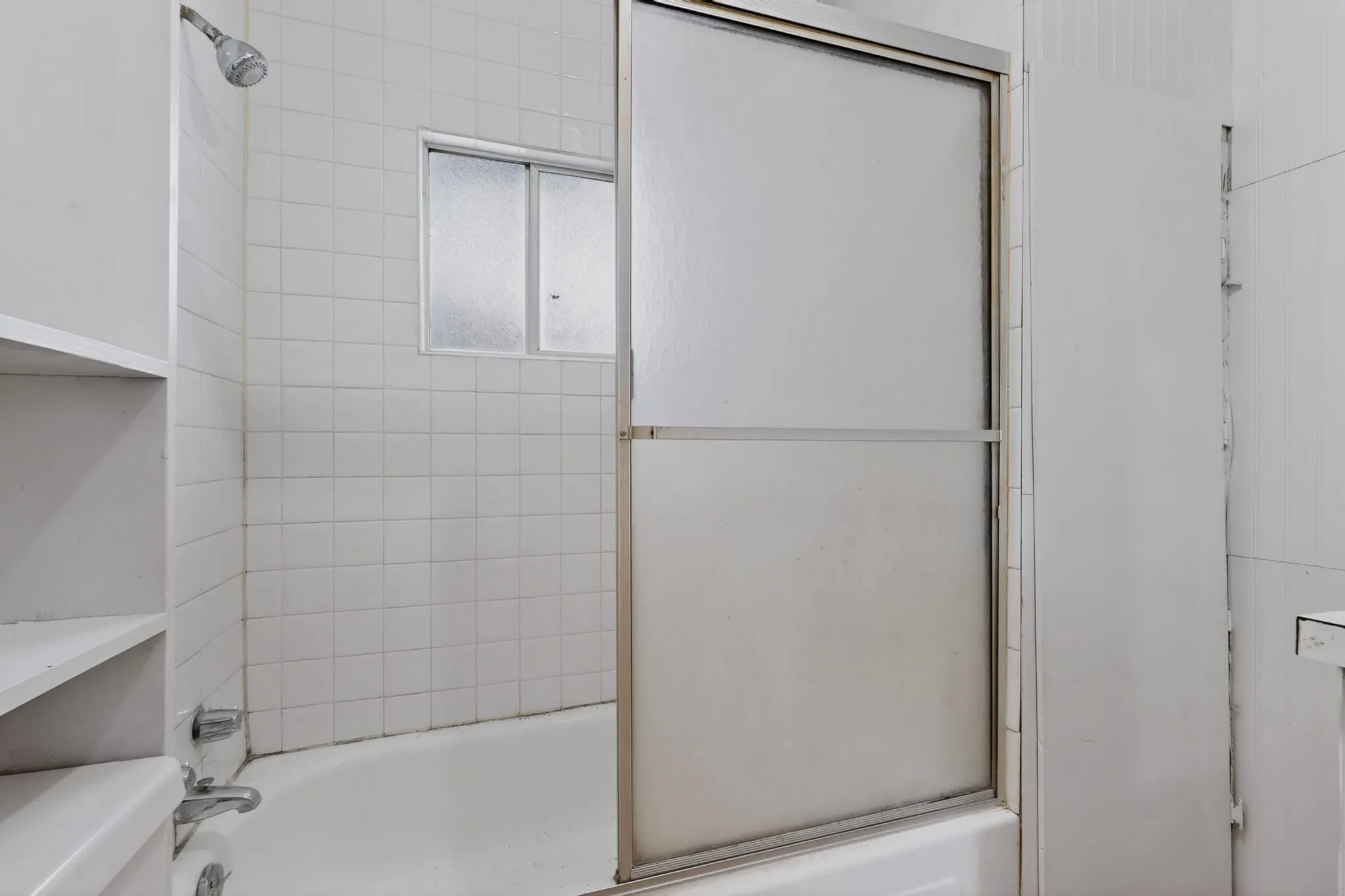 Single Family Residence For Sale in Kaufman County , 10075 Fm 429, Kaufman, Texas 75142, 3 Bedroom, 1 Bathroom, Garage spaces, 1,248 Sqft, built in 1965, mls#21278921, Real Estate Agent in Kaufman, Homes For Sale in Kaufman county, Homes For Sale in Kaufman, Realtor in Kaufman Texas, Real Estate Brokerage Independent Realty Texas, Luminita Cordes Realtor